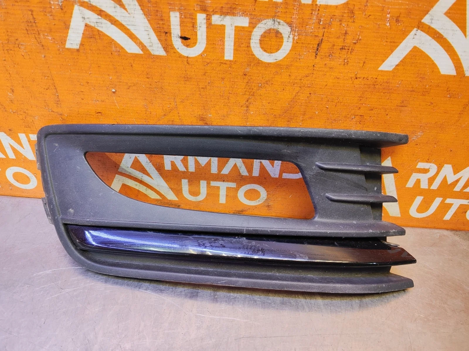 Окантовка птф Volkswagen Polo 2014-2020 5