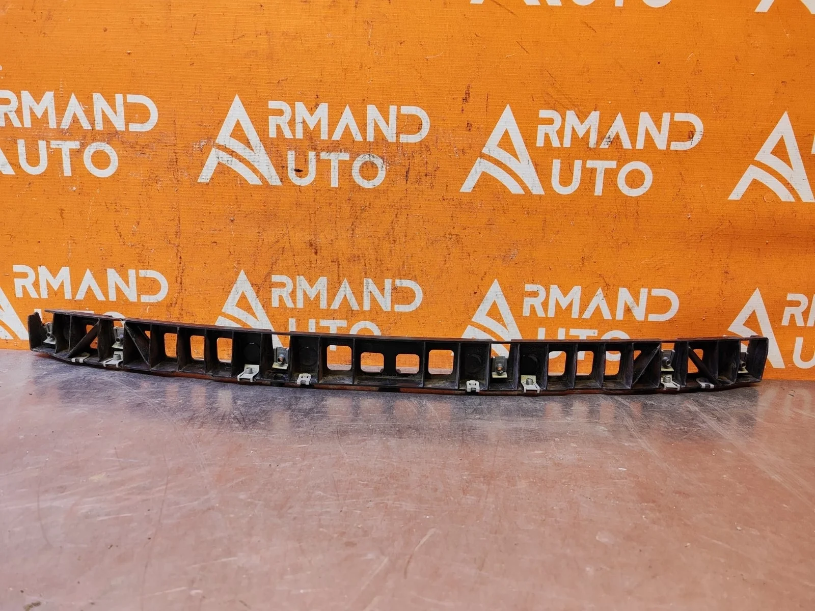 Кронштейн воздуховода BMW X1 2015-2019 F48