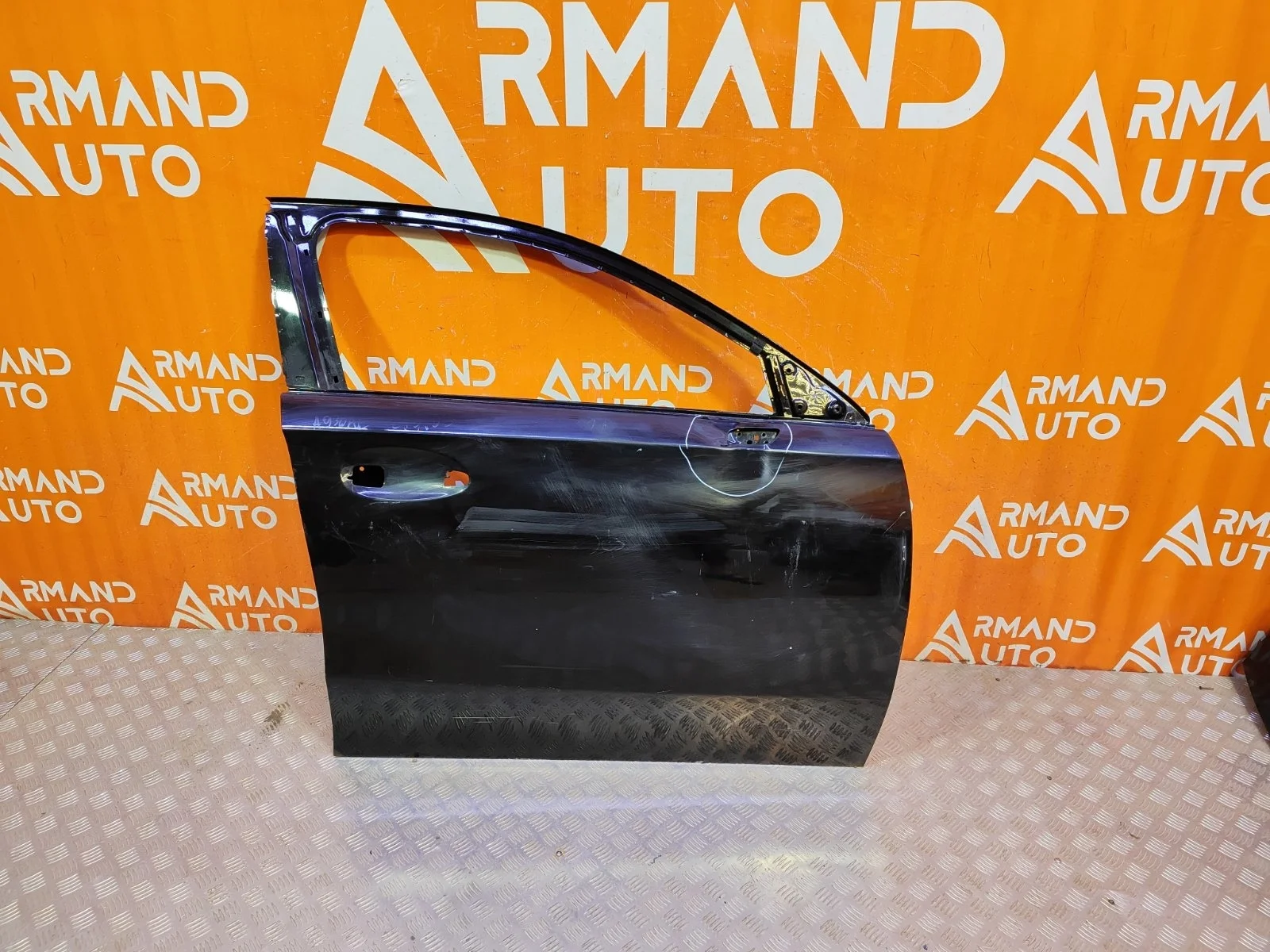 Дверь Mercedes A-Class 2018-нв W177