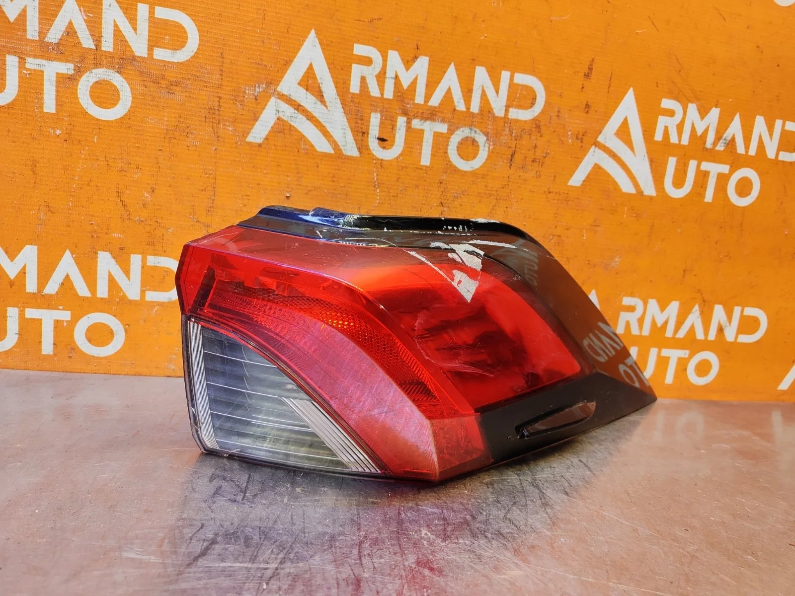 Фонарь внешний Toyota RAV4 2018-нв 5 XA50