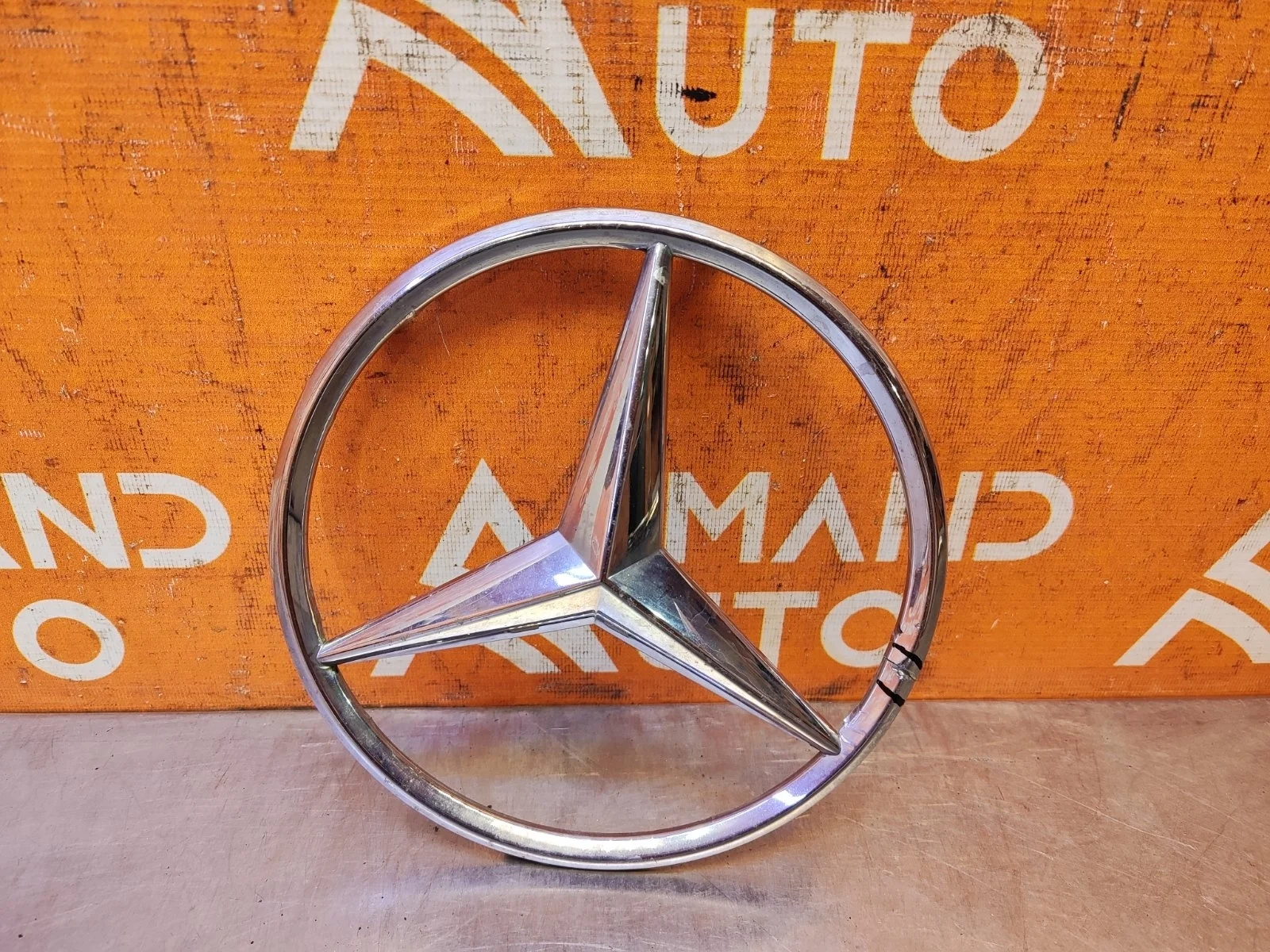 Эмблема Mercedes ML GLE-Class 2015-2018 W166