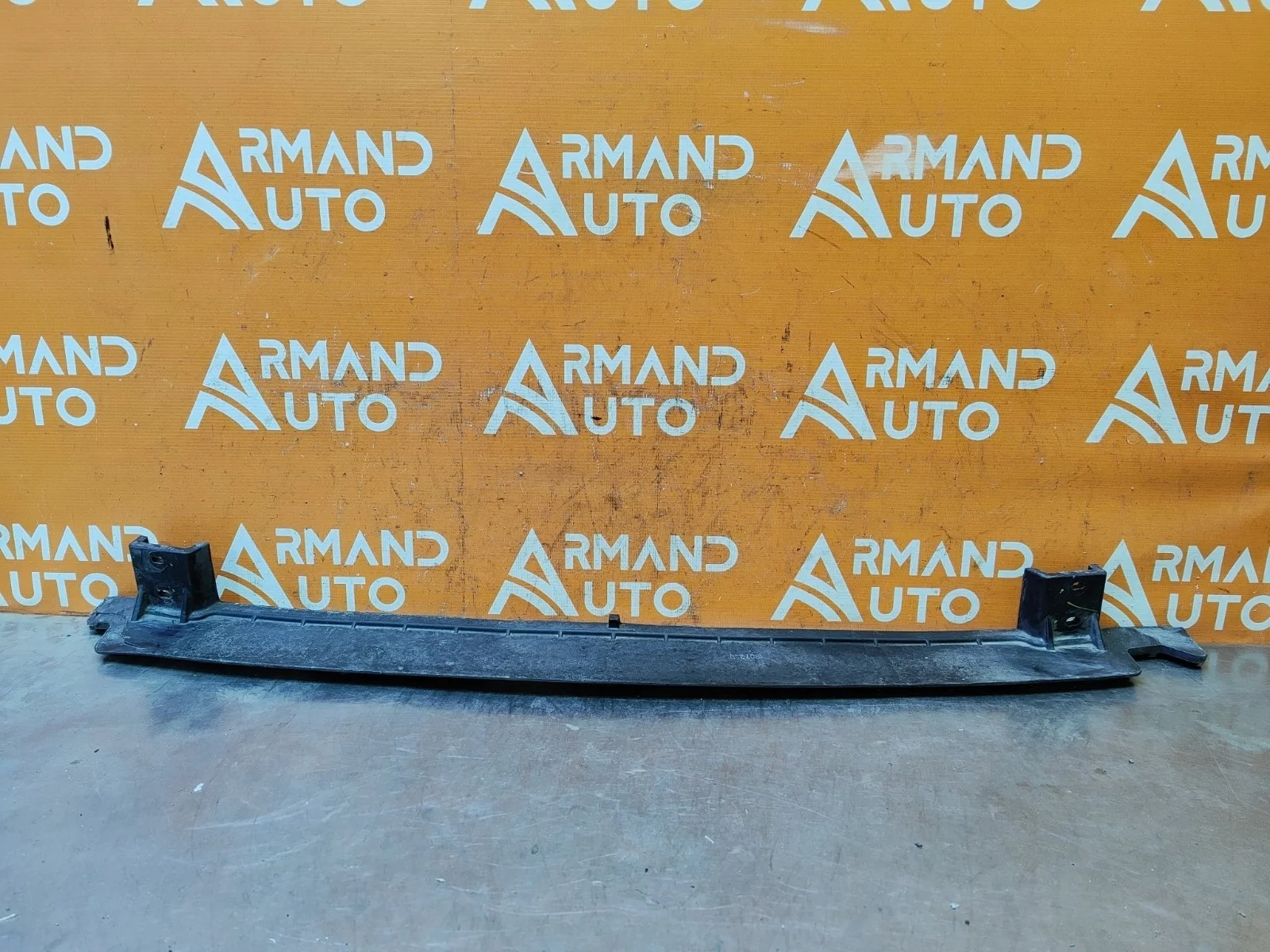 Усилитель бампера нижний Hyundai Creta 2016-2021