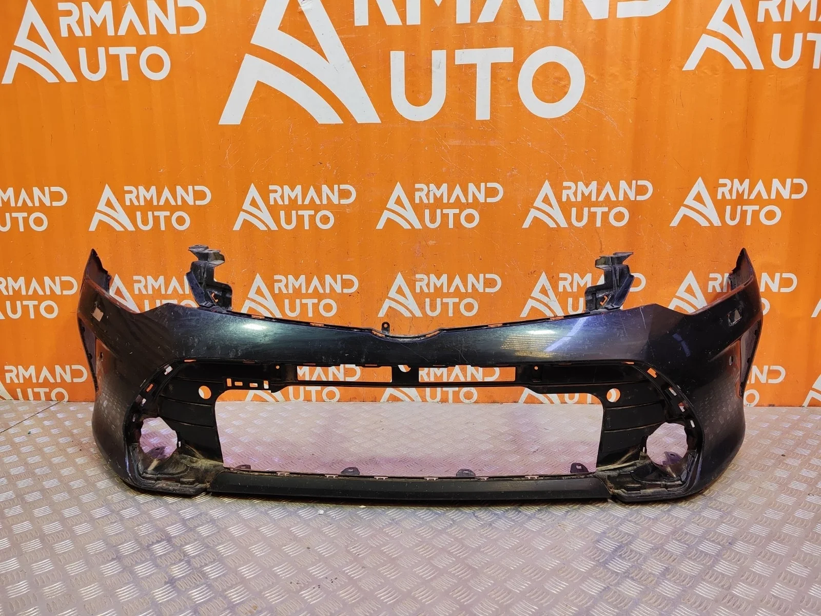 Бампер Toyota Camry 2014-2018 7 XV50