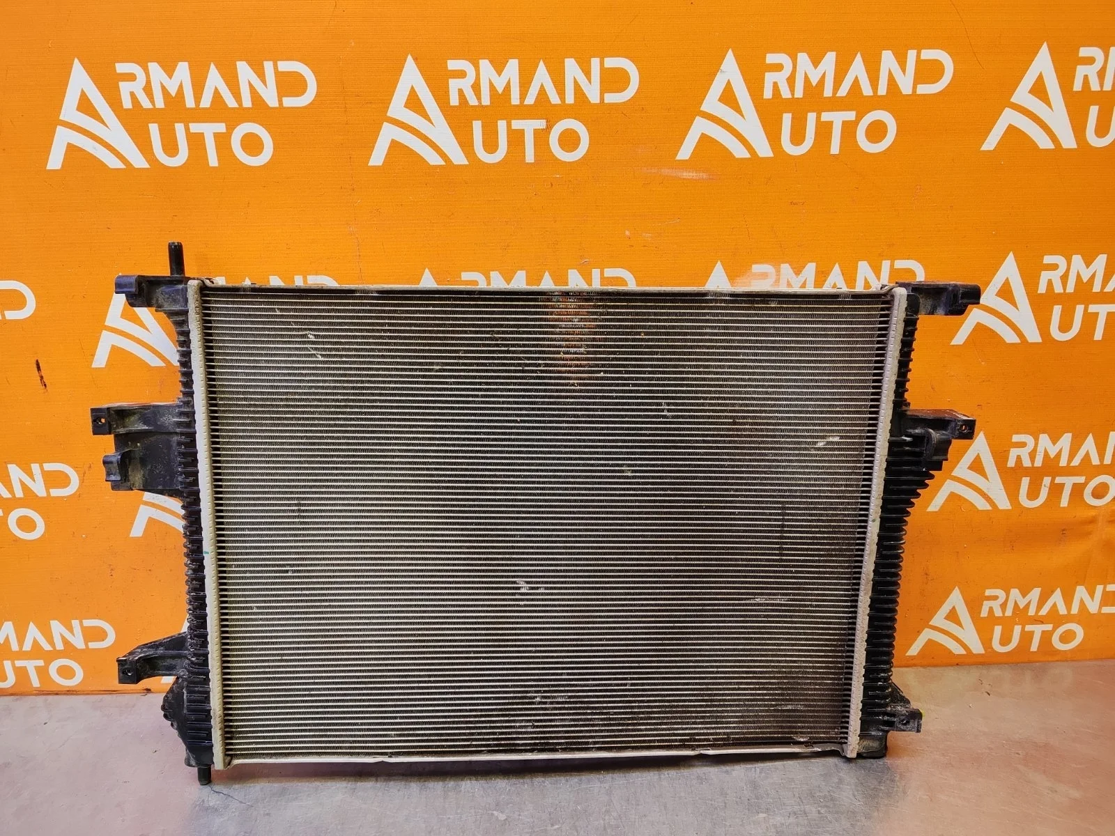 Радиатор двигателя (двс) Chery Tiggo 7 Pro 2020-нв T1E