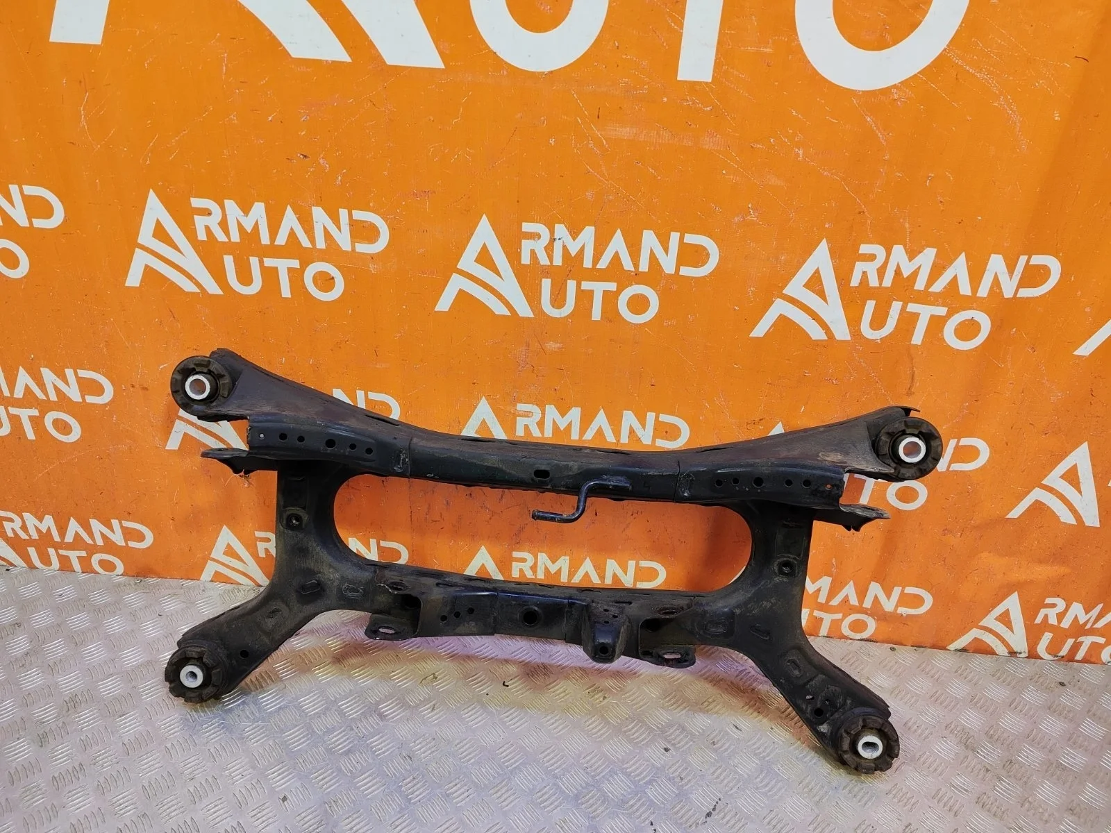 Подрамник Toyota Camry 2017-нв 8 XV70