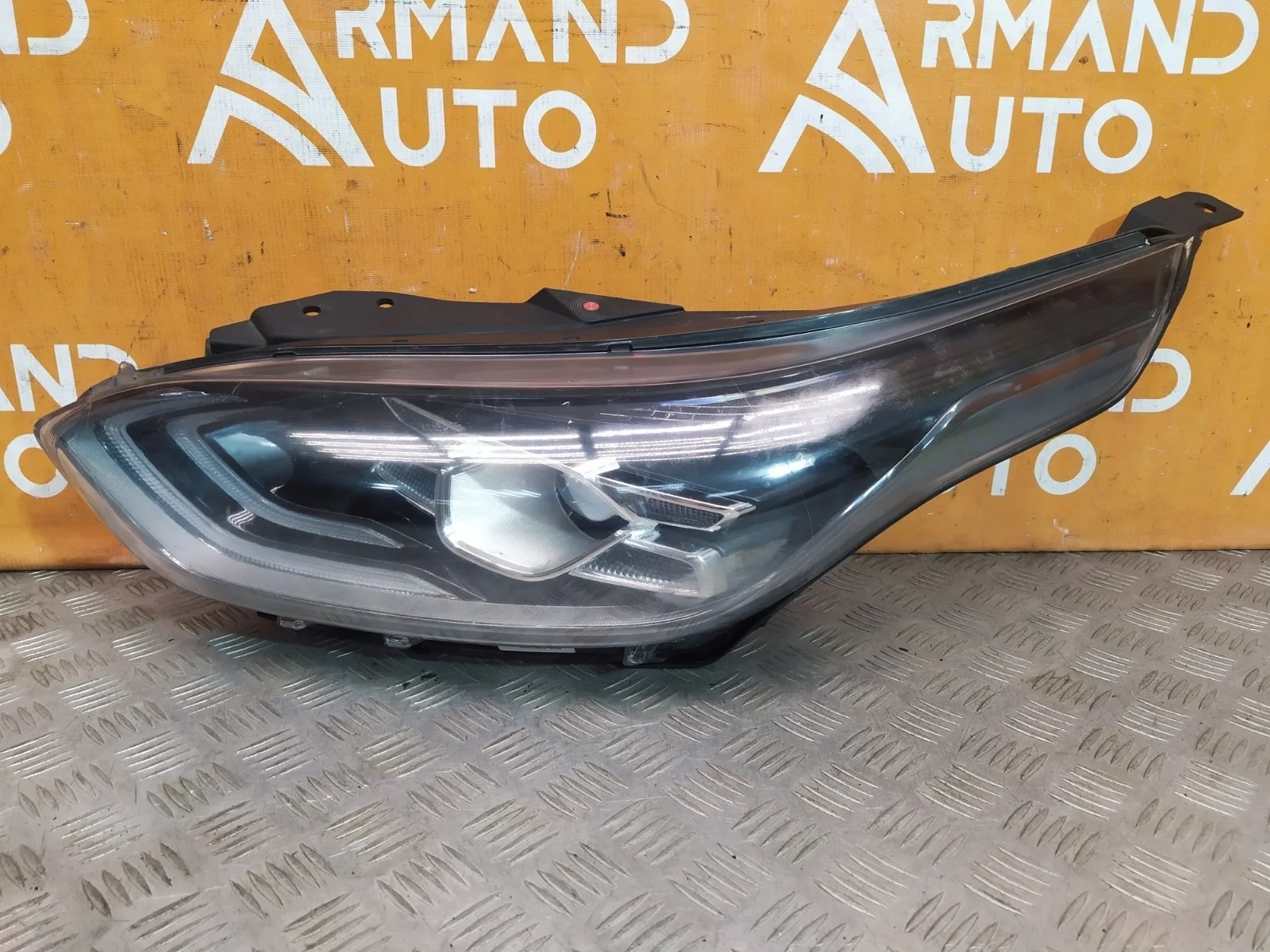 Фара Kia Ceed 2018-нв 3 CD