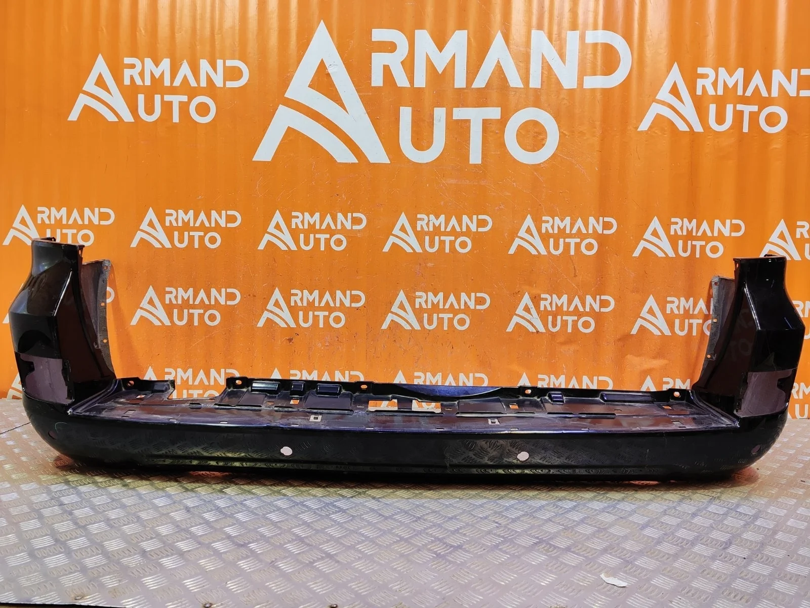 Бампер Toyota Land Cruiser 2015-2021 200