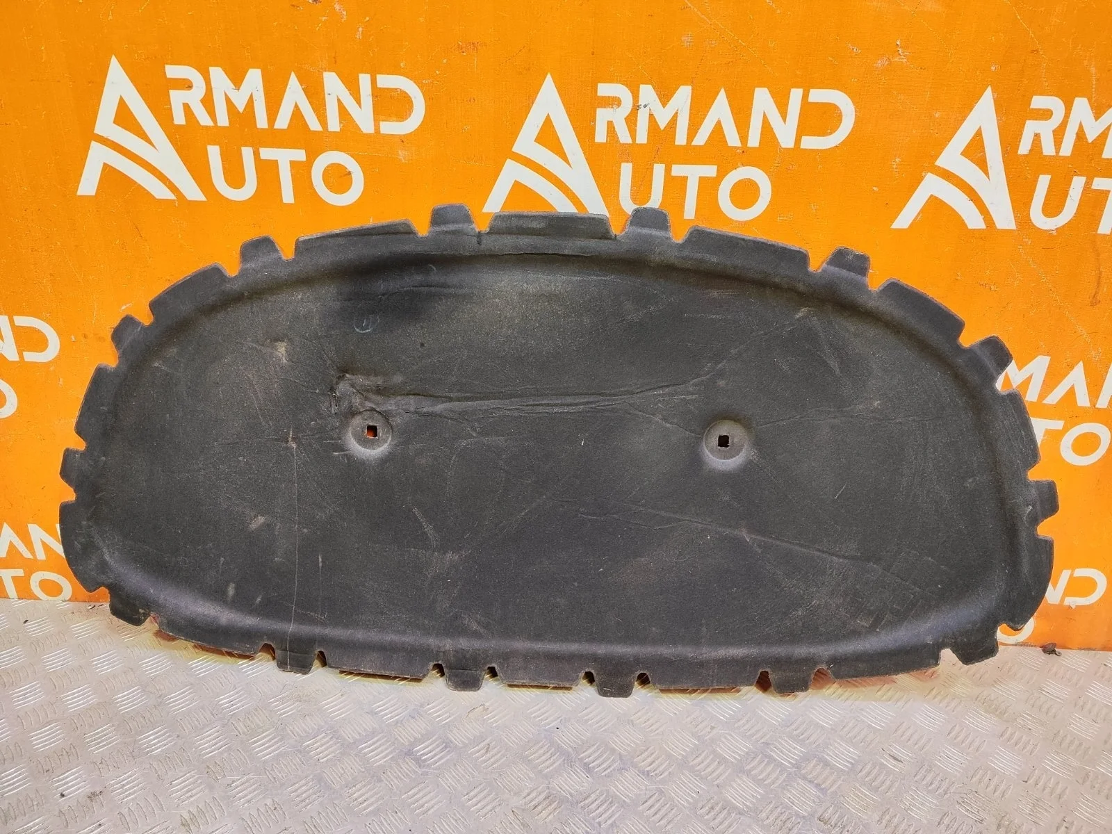 Шумоизоляция капота Volkswagen Polo 2020-нв 6