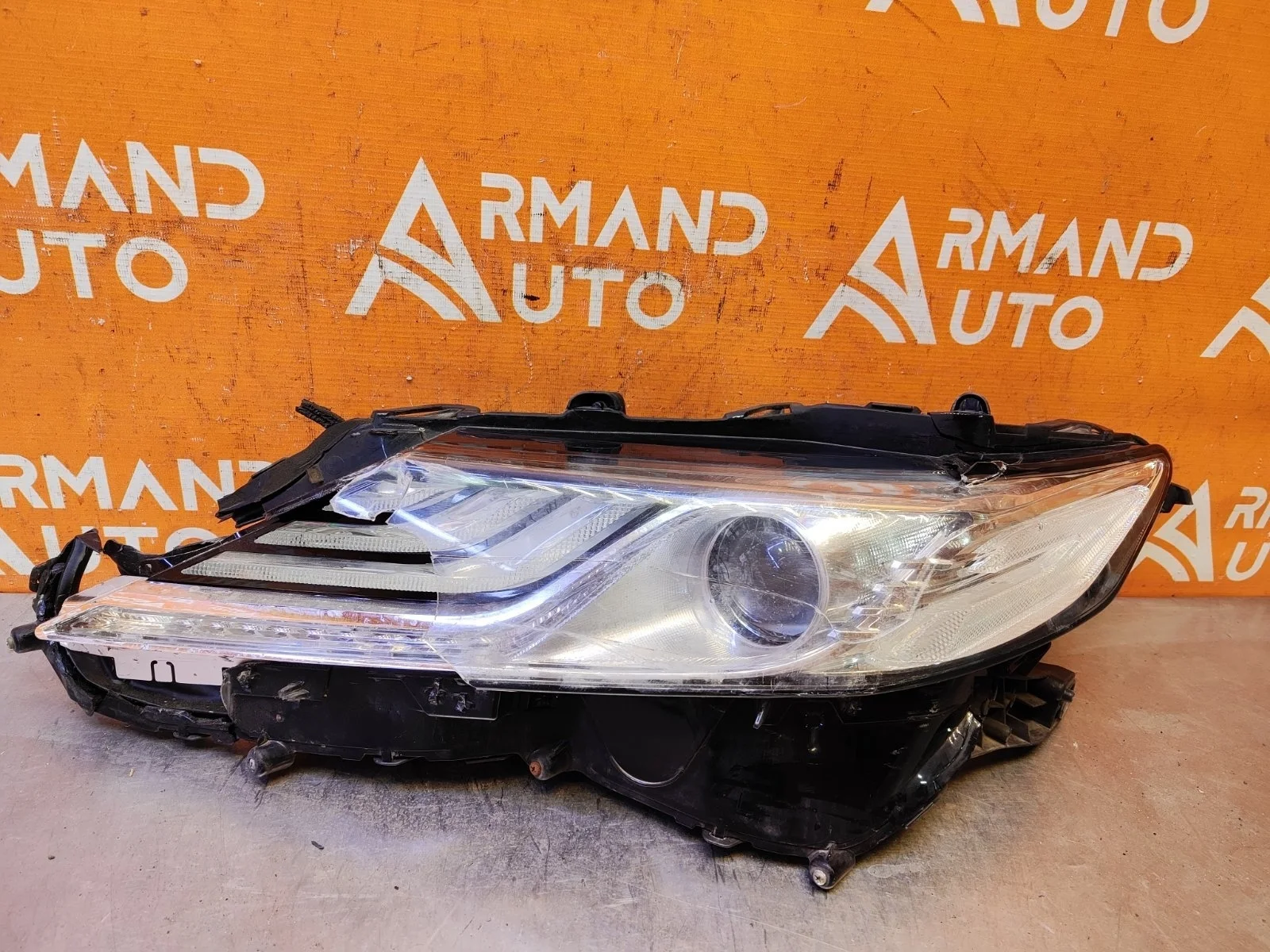 Фара Toyota Camry 2020-нв 8 XV70