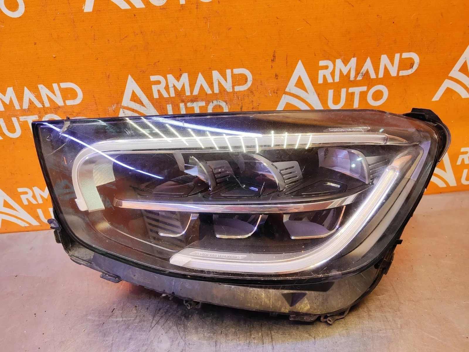 Фара Mercedes GLC-Class 2019-нв X253