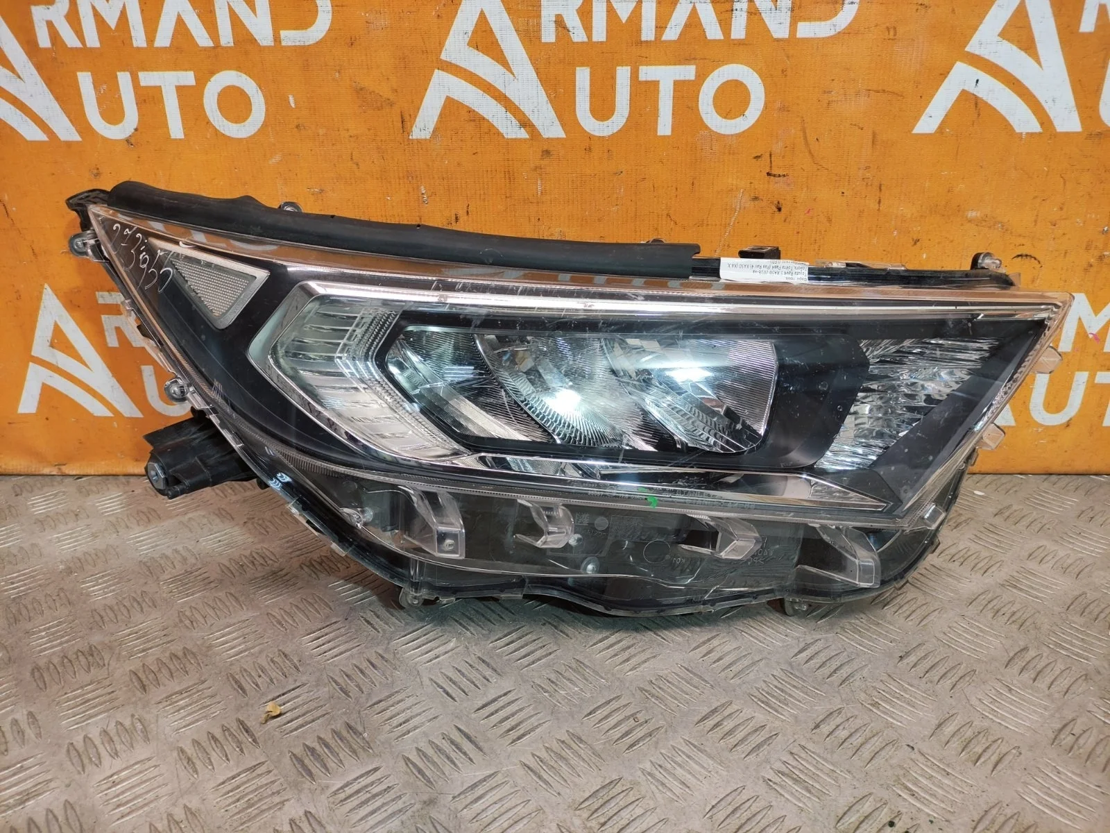 Фара Toyota Rav4 2018-нв 5 XA50