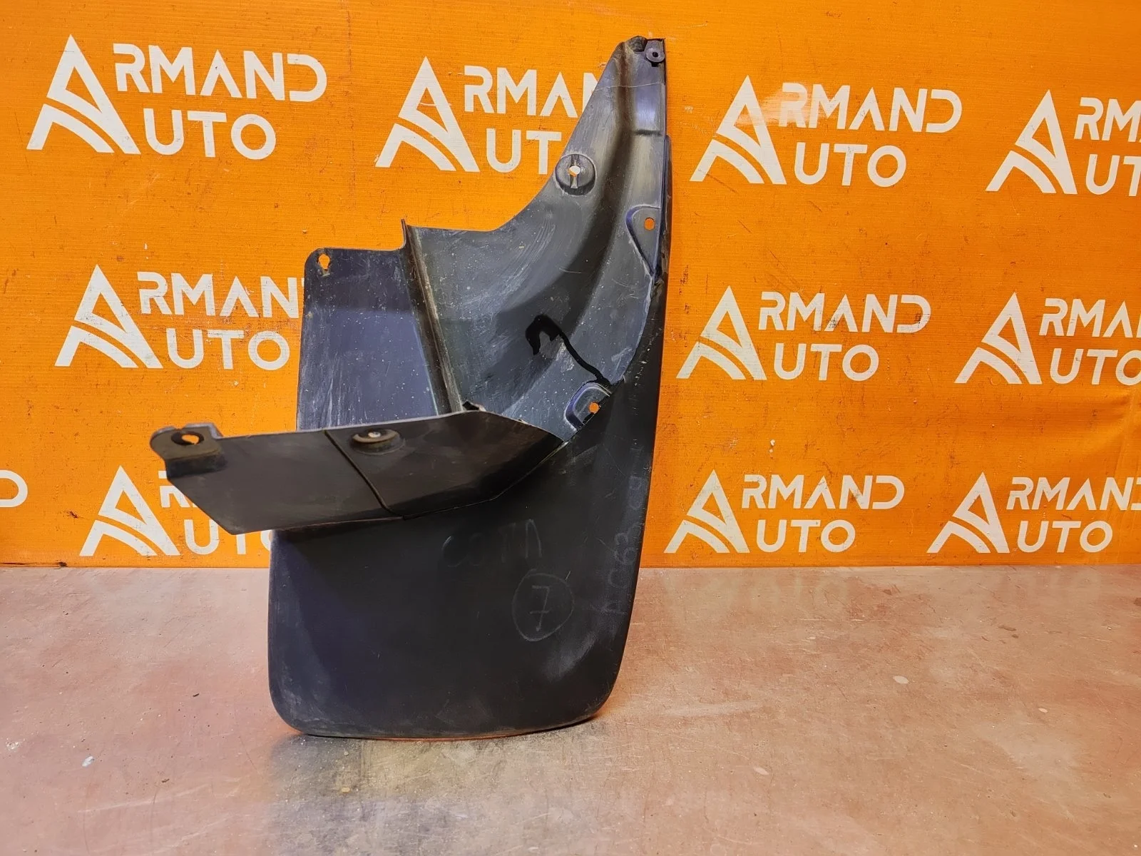 Брызговик Toyota Land Cruiser Prado 2009-нв 150