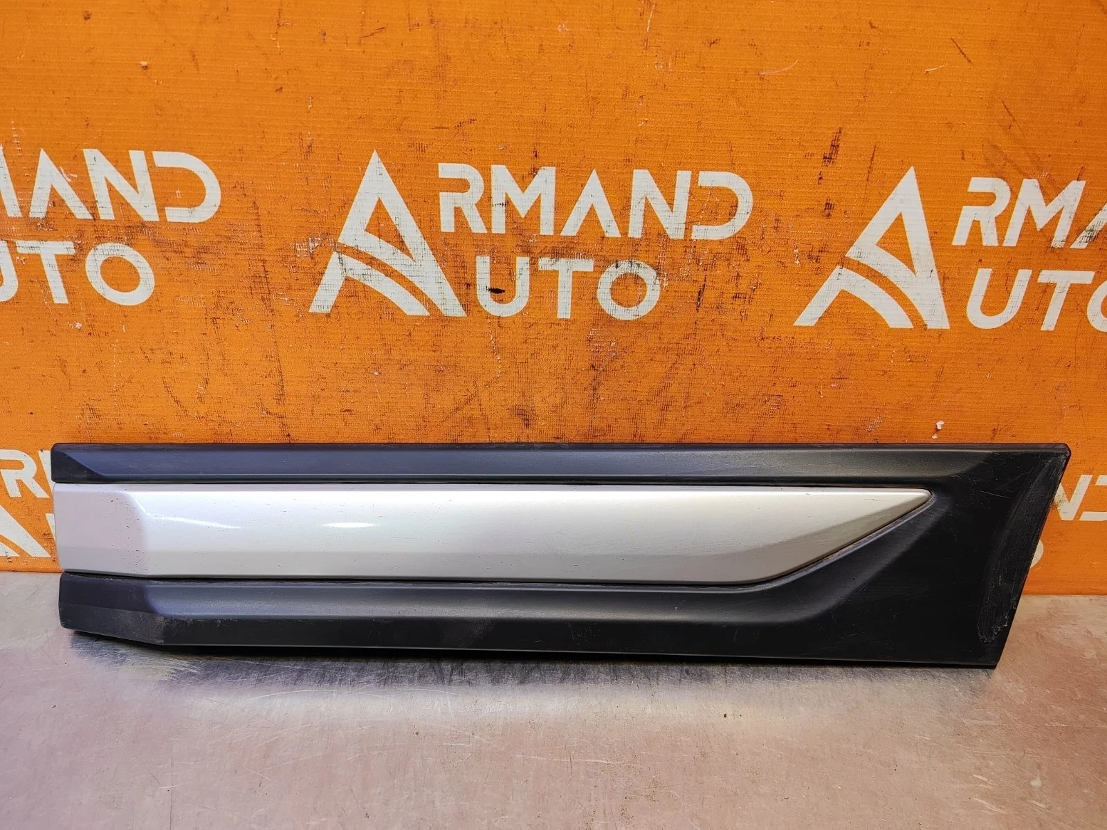 Молдинг двери Mitsubishi Outlander 2015-нв 3