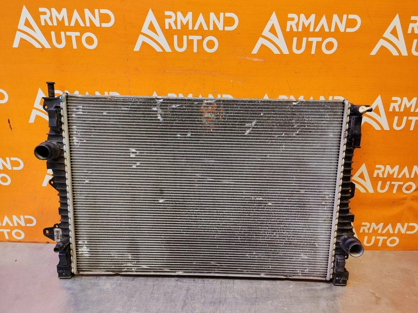 Радиатор двигателя (двс) Land Rover Discovery Sport 2014-нв L550