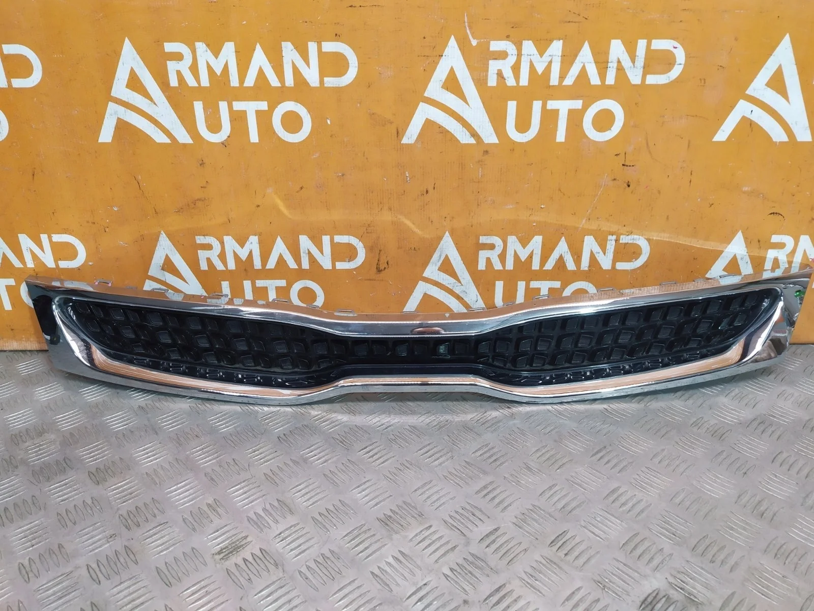 Решетка радиатора Kia Rio 2017-2020 4 FB