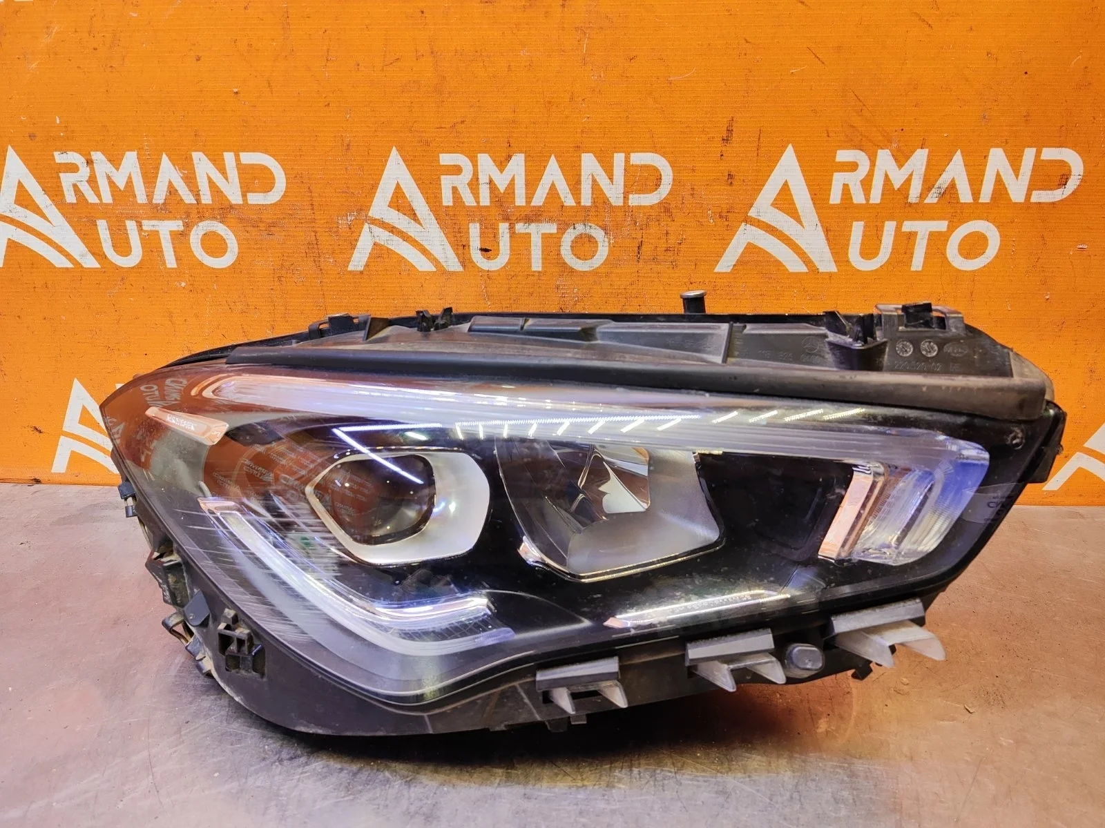 Фара Mercedes CLA-Class 2019-нв C118