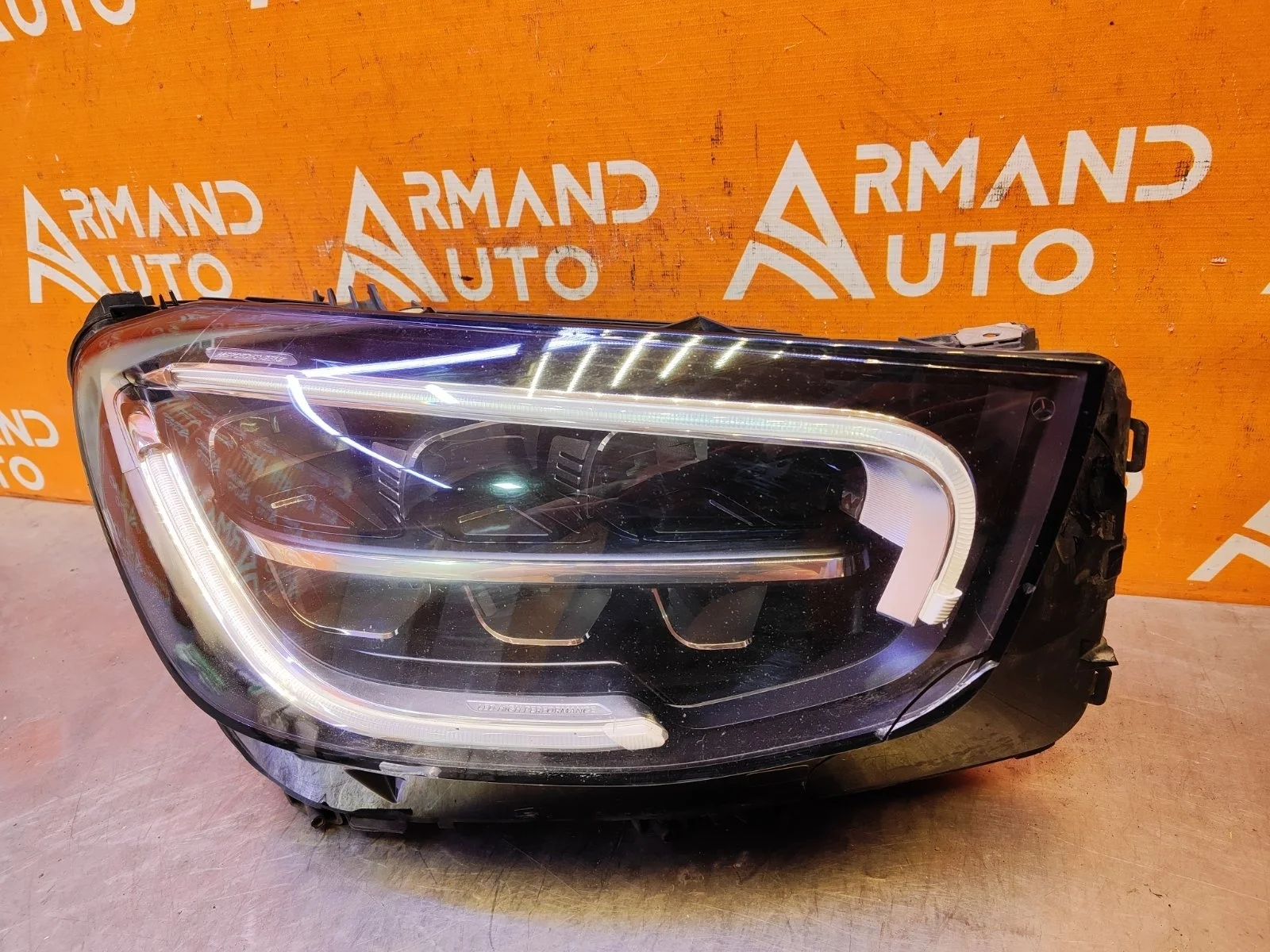 Фара Mercedes GLC-Class 2019-нв X253