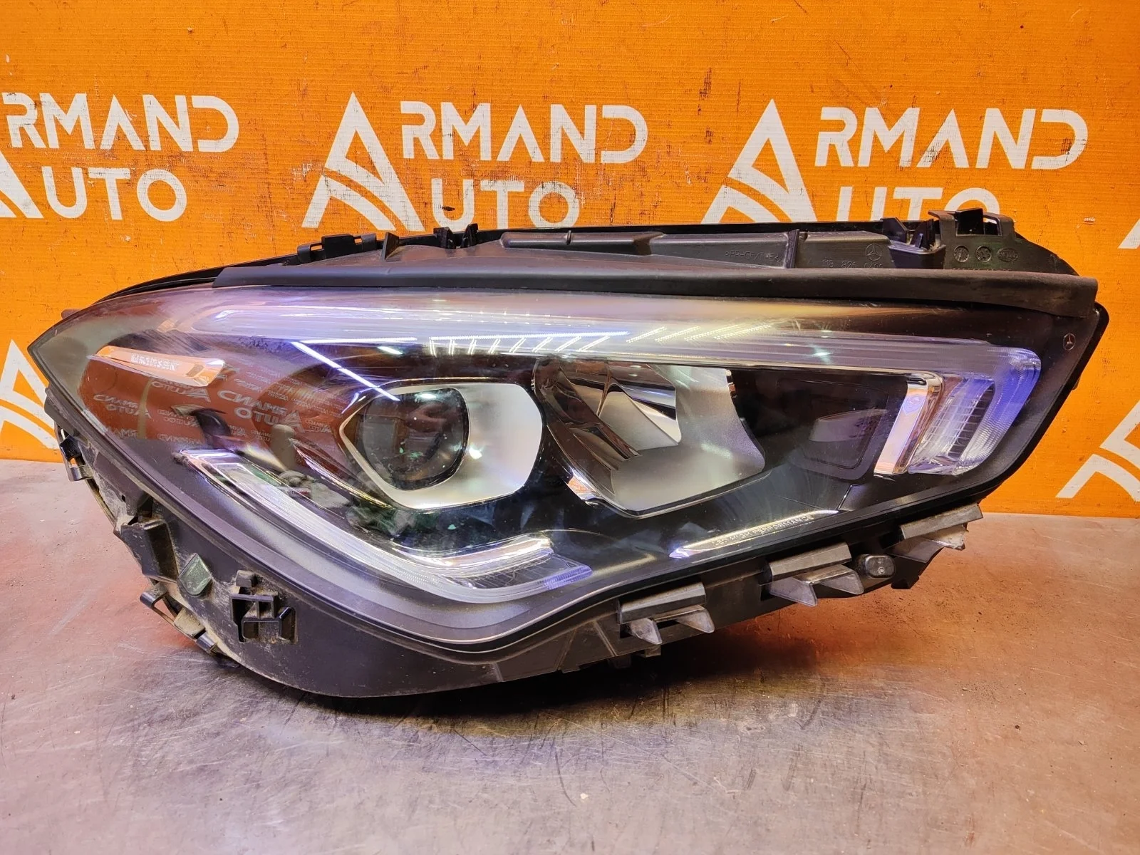 Фара Mercedes CLA-Class 2019-нв C118
