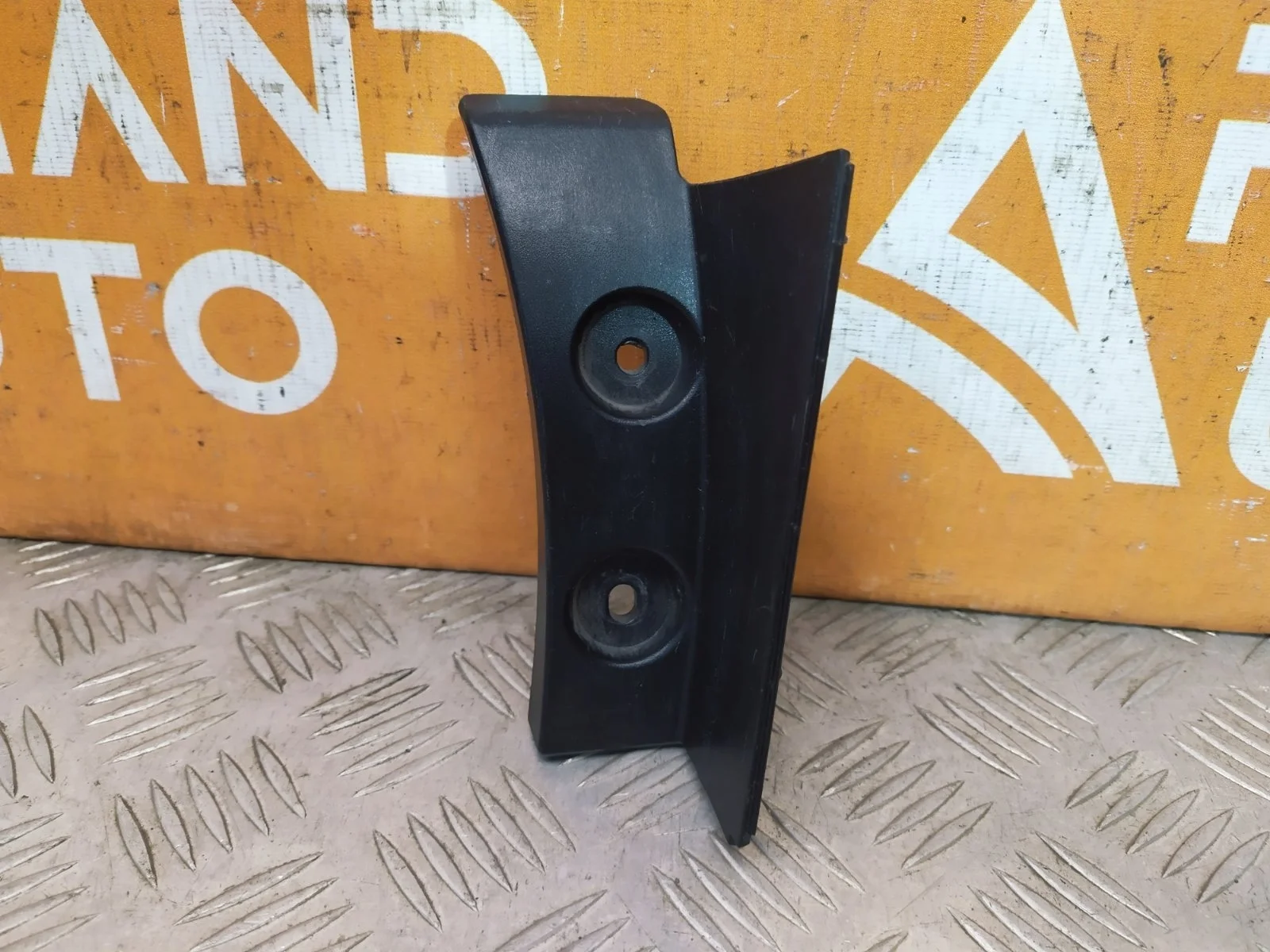 Накладка фонаря внешнего Hyundai Santa Fe 2012-2016 3 DM