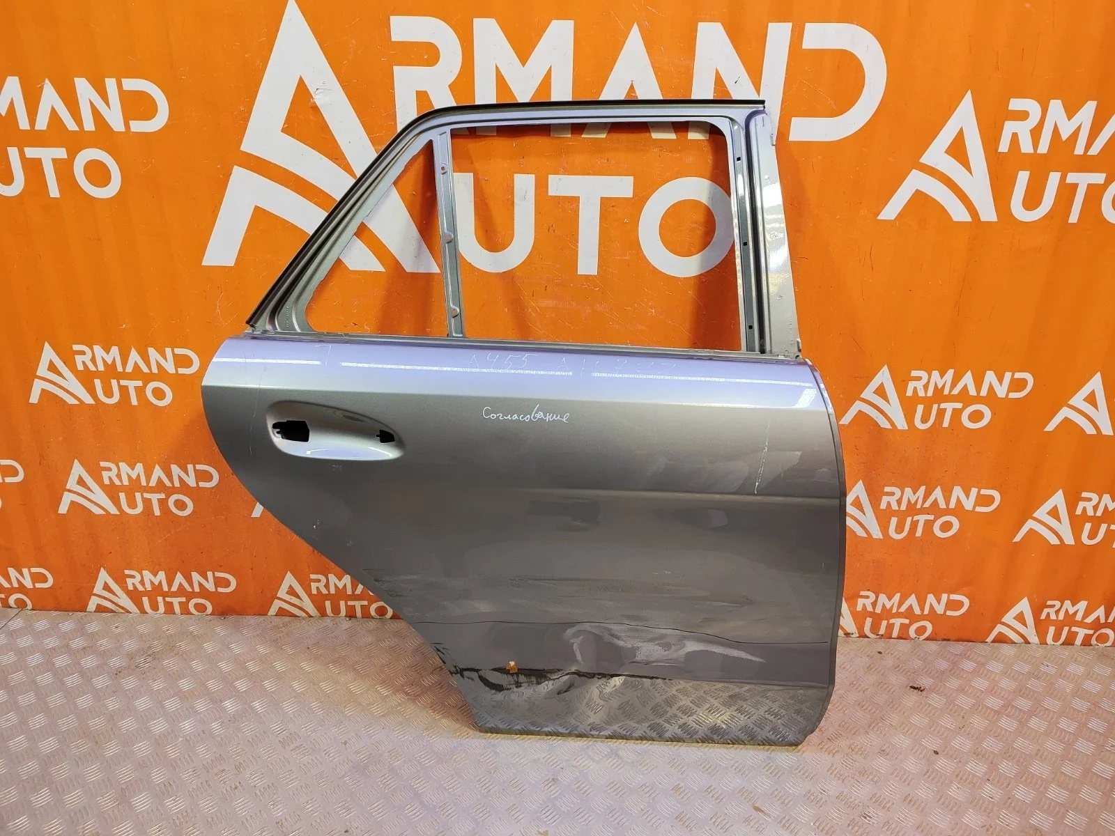 Дверь Mercedes ML GLE-Class 2011-2018 W166