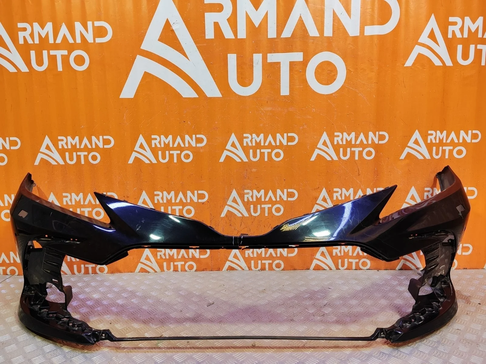 Бампер Toyota Camry 2020-нв 8 XV70