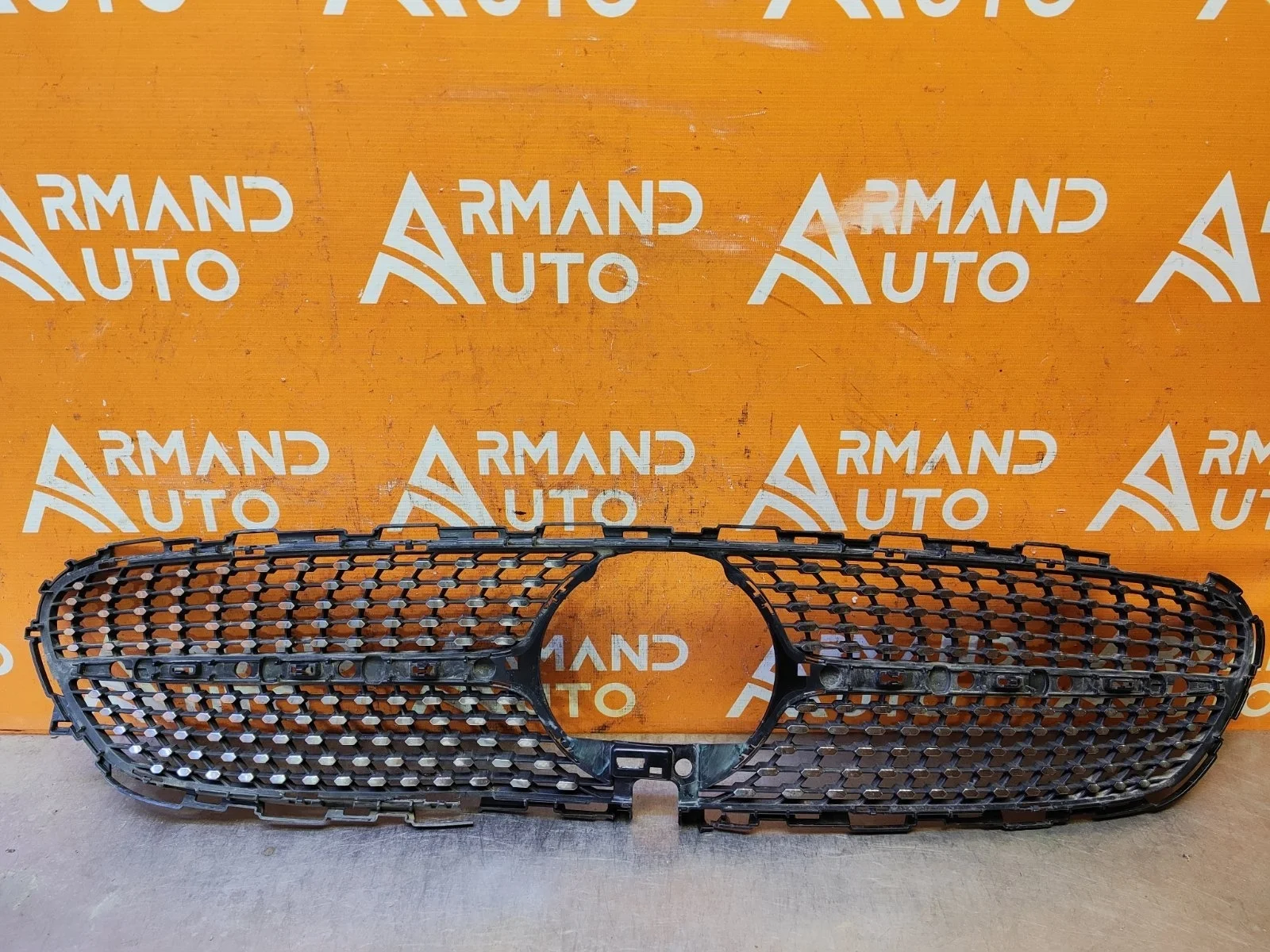 Решетка радиатора Mercedes -Class 2020-нв W213, S213, C238