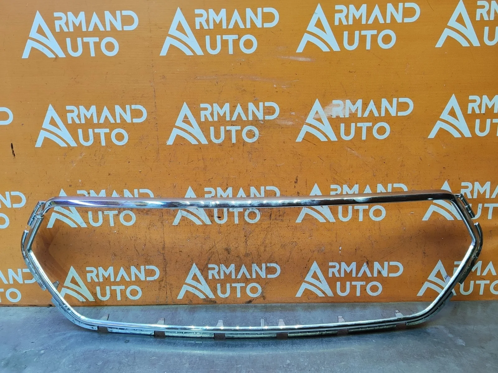 Окантовка решетки радиатора Ford Kuga 2016-2019 CBS