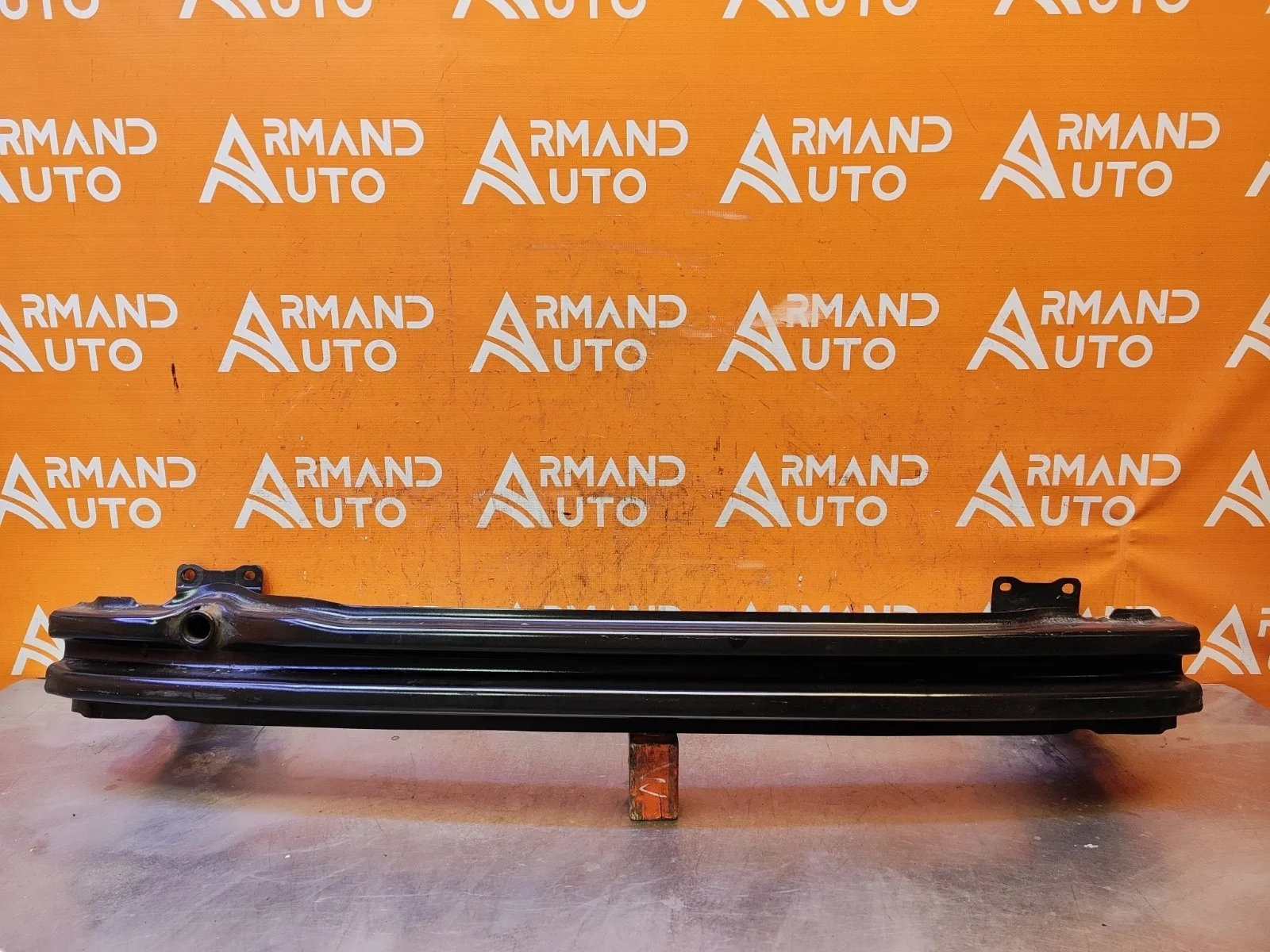 Усилитель бампера Skoda Karoq 2017-нв