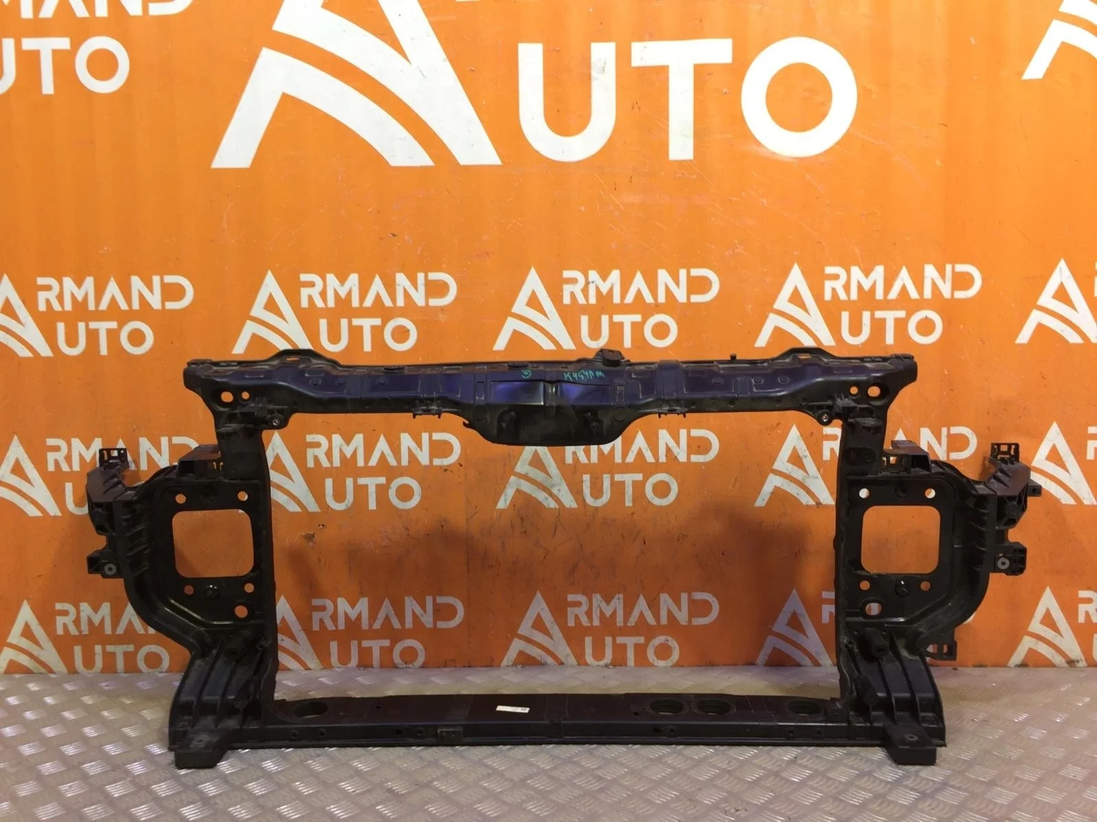 Панель передняя (суппорт радиатора) Kia K5 2020-нв 3