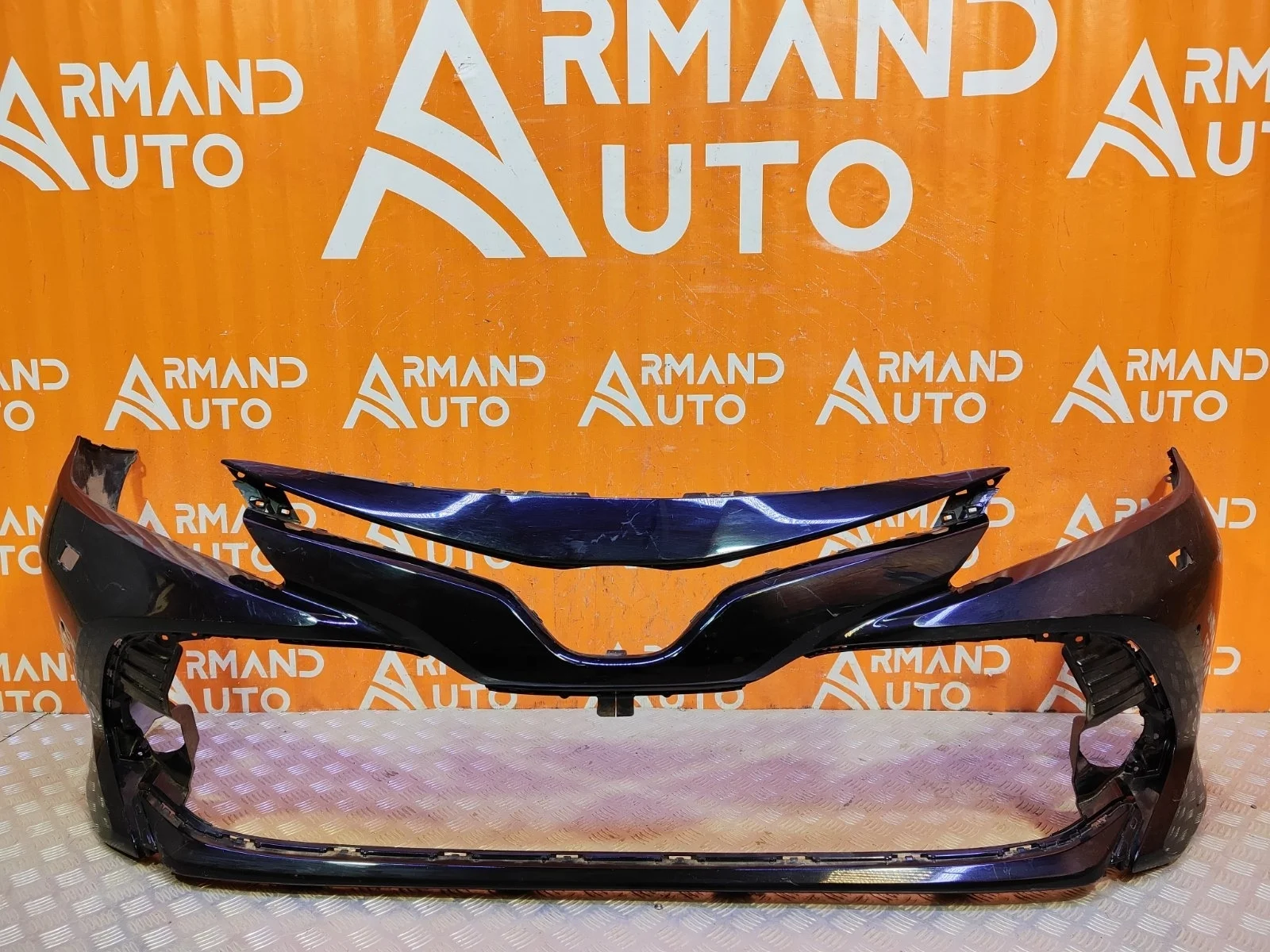 Бампер Toyota Camry 2017-2021 8 XV70