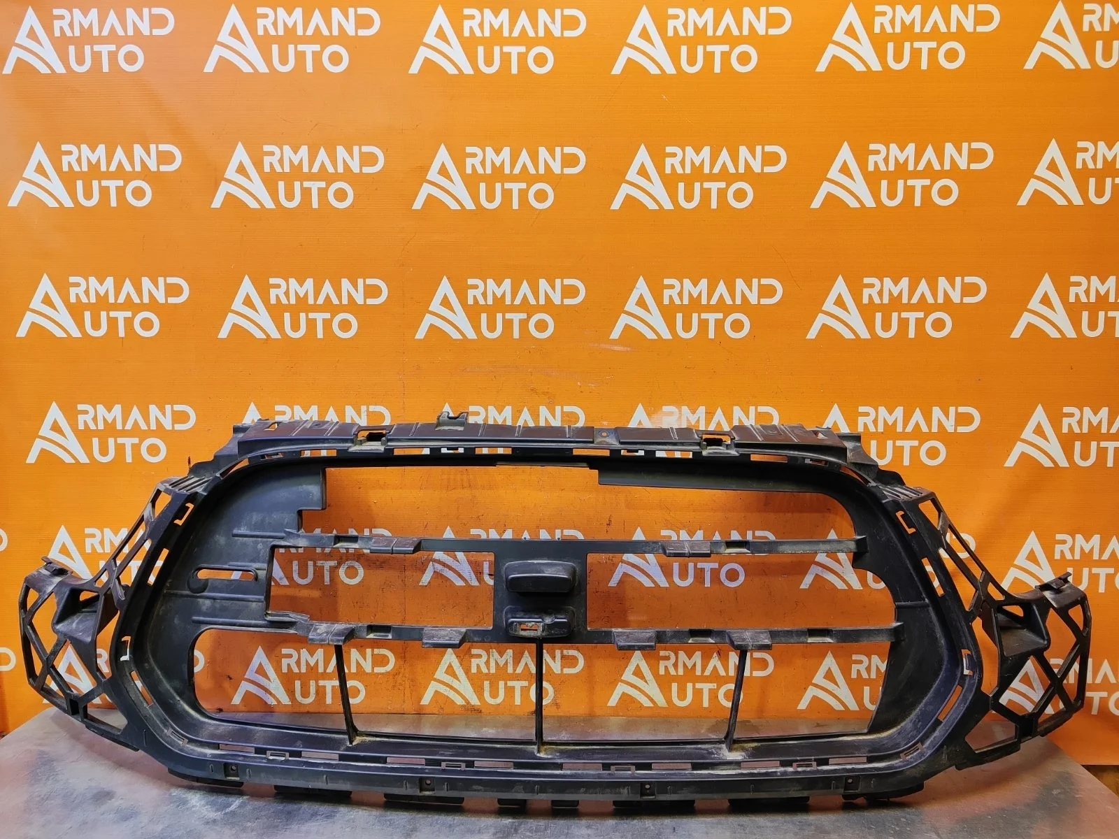 Каркас решетки радиатора Ford Transit 2014-нв 7 TTG