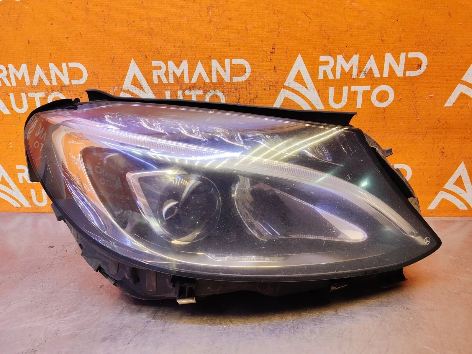 Фара Mercedes -Class 2014-2018 W205