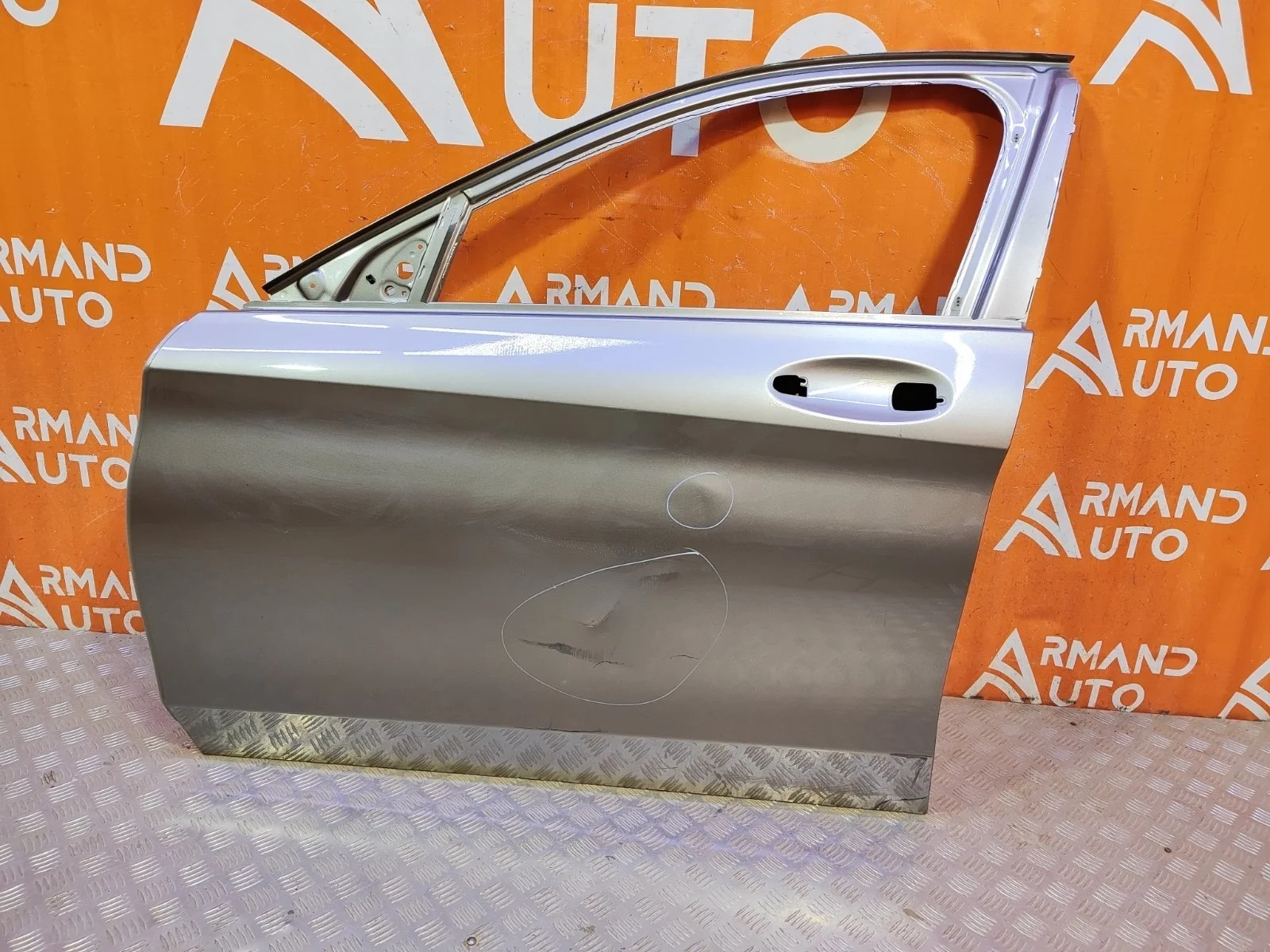 Дверь Mercedes -Class 2014-2021 W205