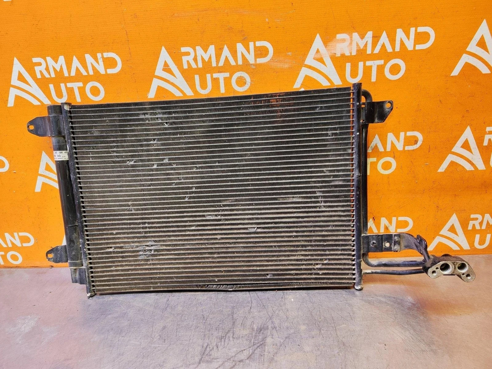 Радиатор кондиционера Volkswagen Scirocco 2008-2014 3