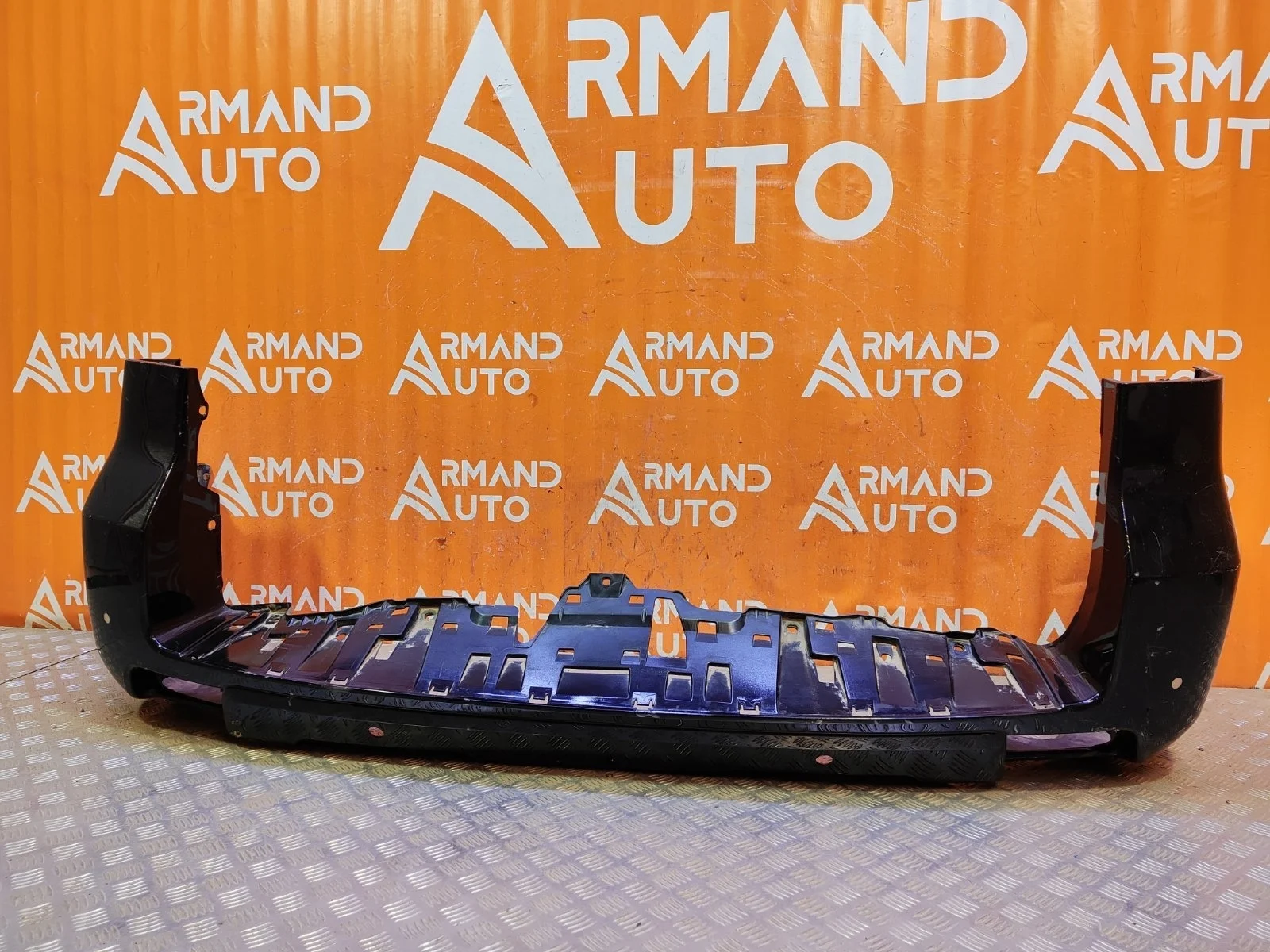 Бампер Toyota Land Cruiser Prado 2017-нв 150