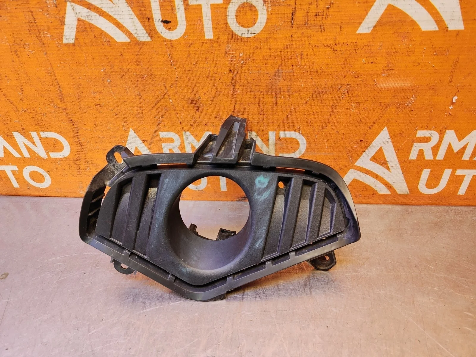 Окантовка птф Toyota RAV4 2018-нв 5 XA50