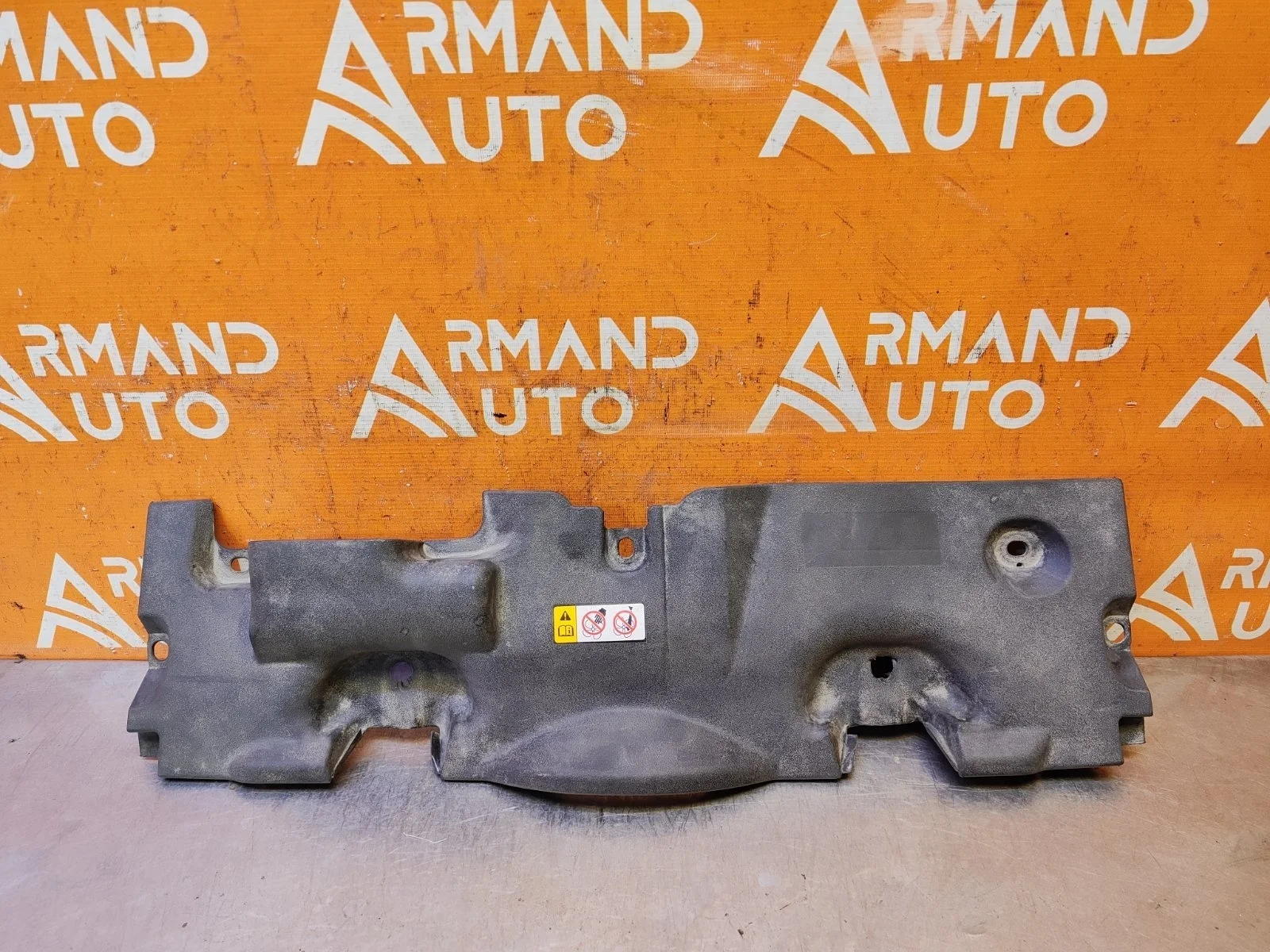 Кожух замка капота Toyota RAV4 2018-нв 5 XA50