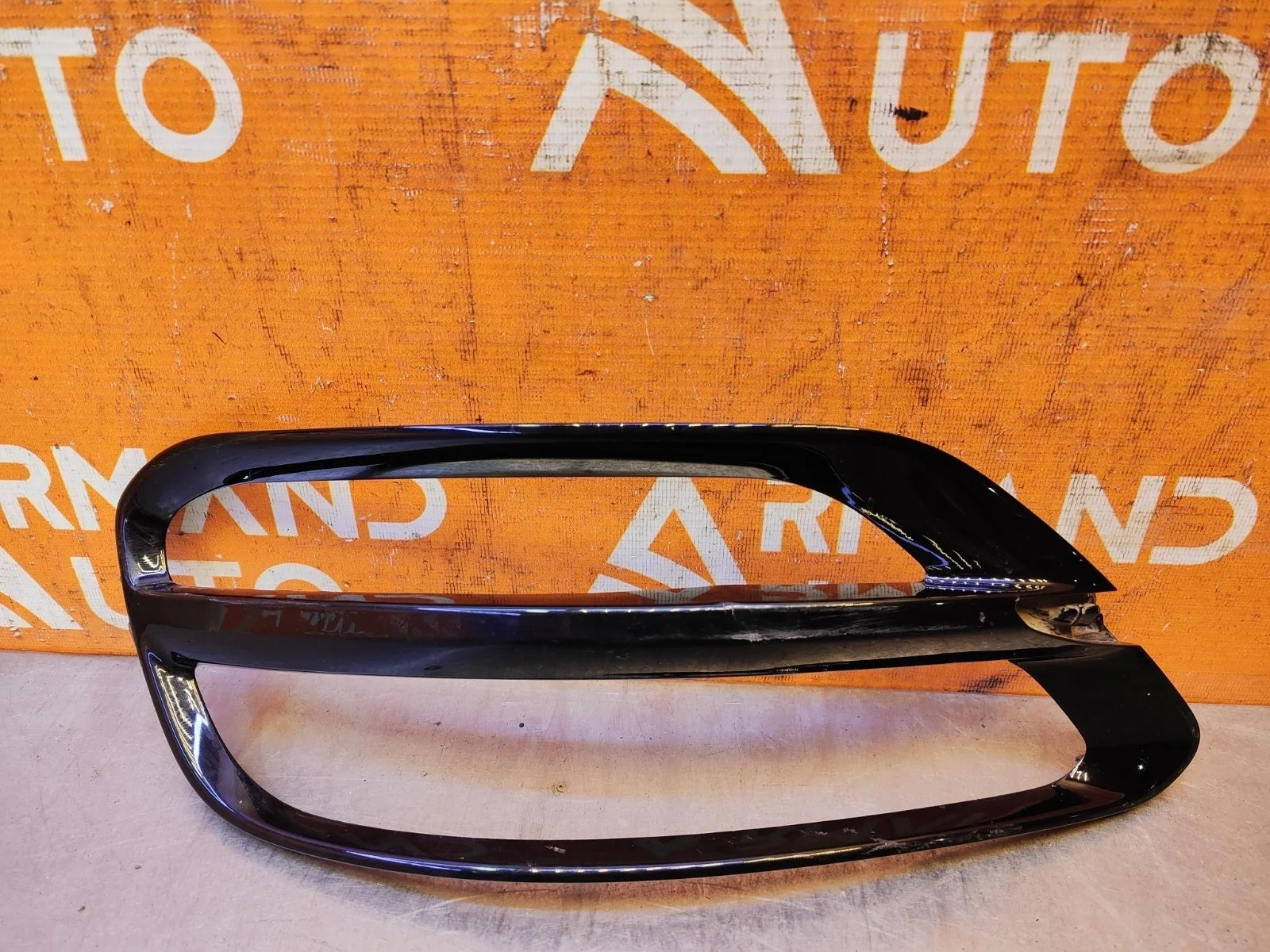 Окантовка противотуманного фонаря KIA Sportage 2018-2022 4 QL