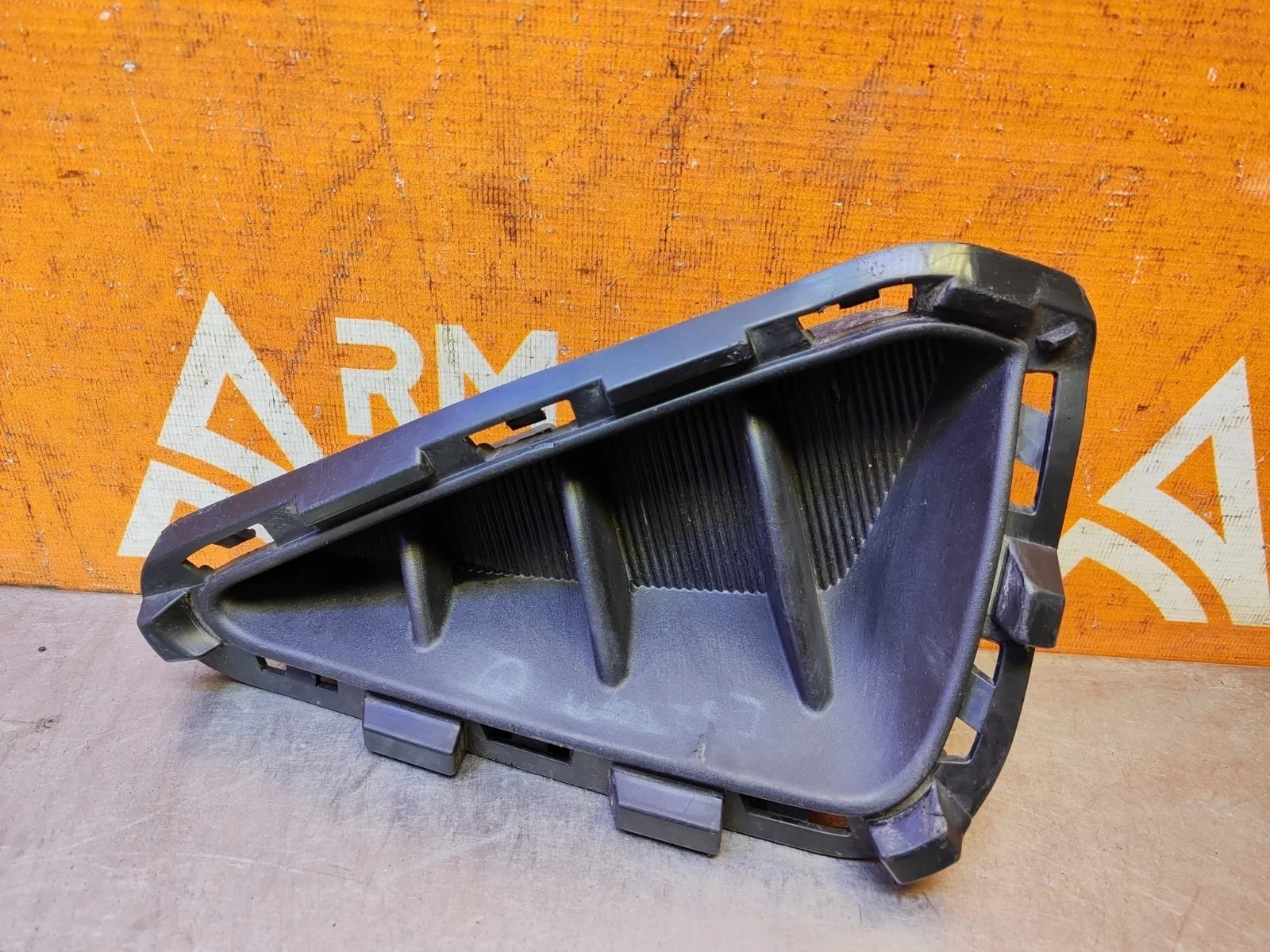 Решетка бампера KIA Rio 2020-нв 4 FB