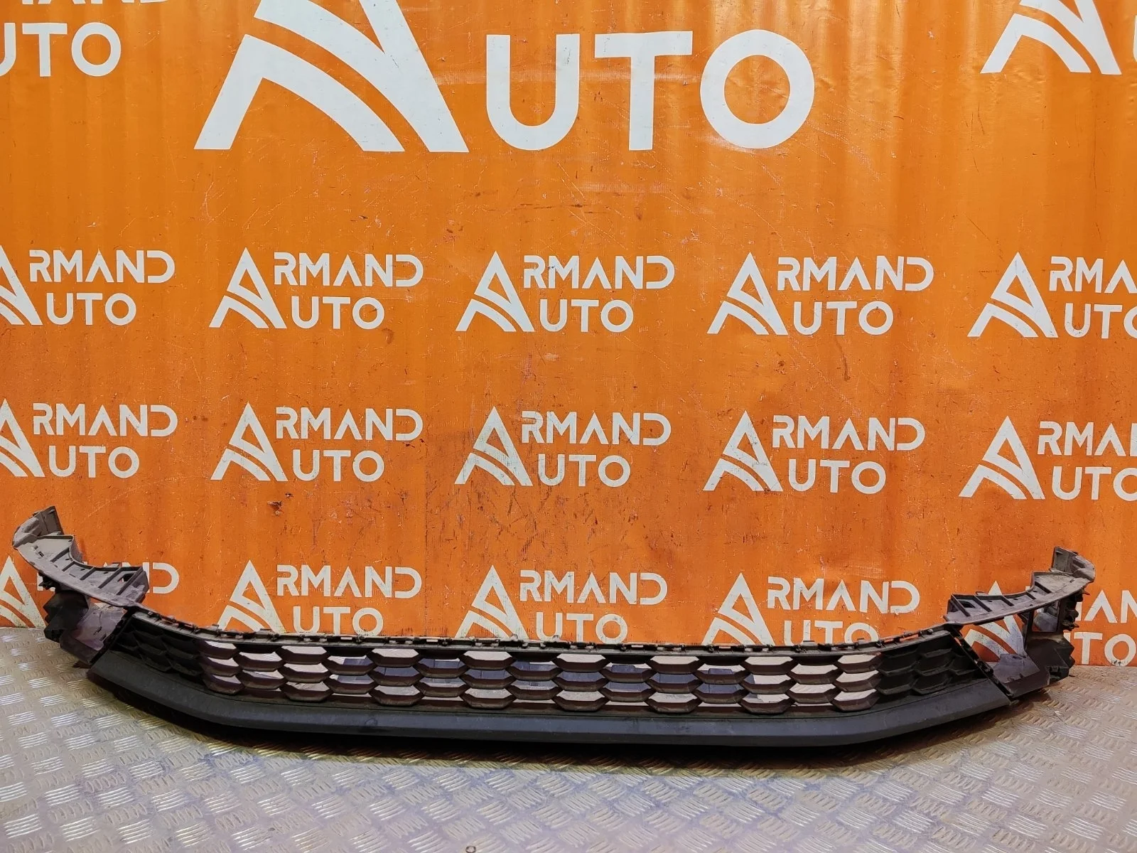 Юбка бампера Volkswagen Tiguan 2016-2020