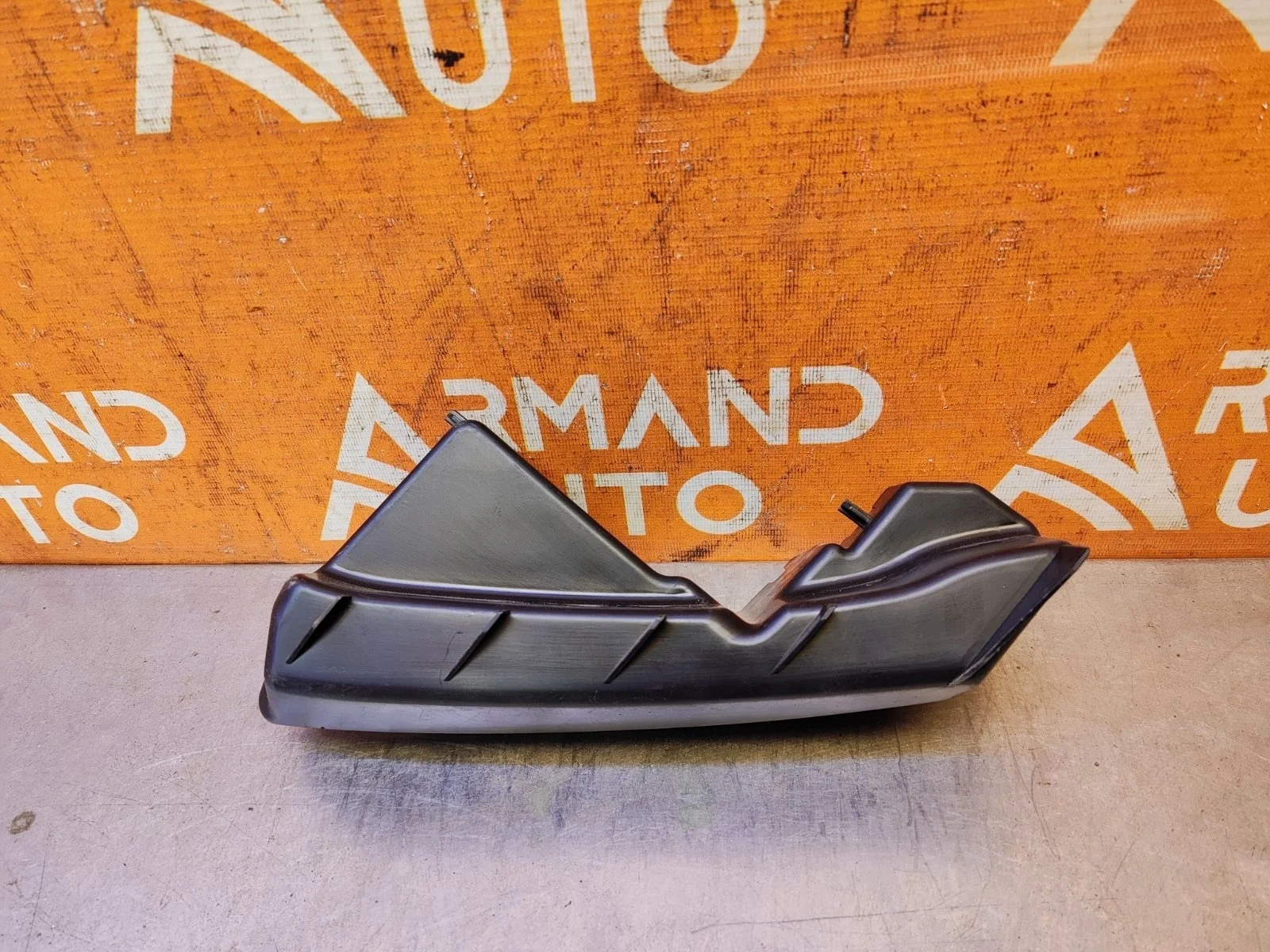 Кронштейн бампера Land Rover Range Evoque 2011-2018 L538