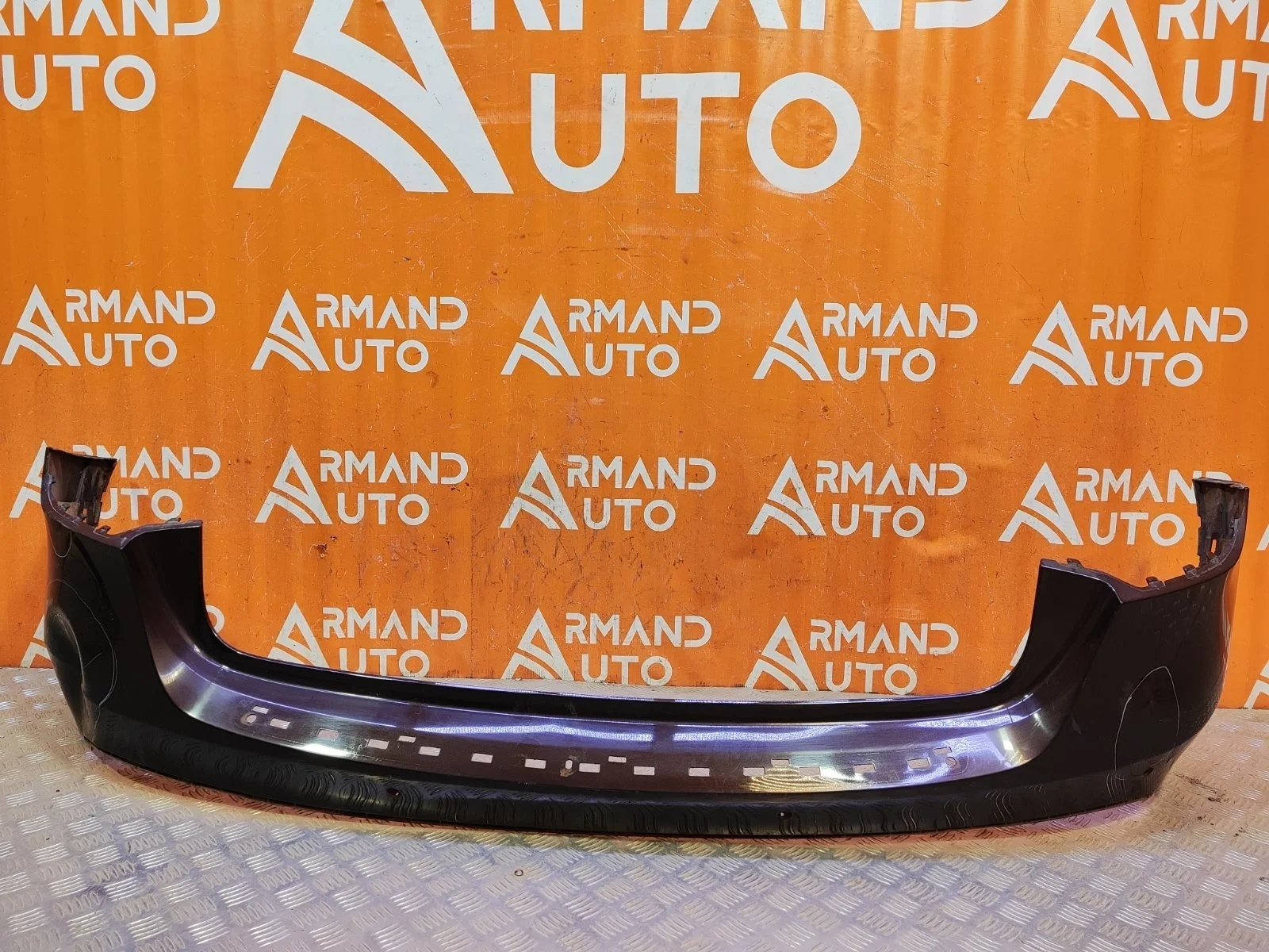 Бампер Mercedes GLA-Class 2013-2020 X156