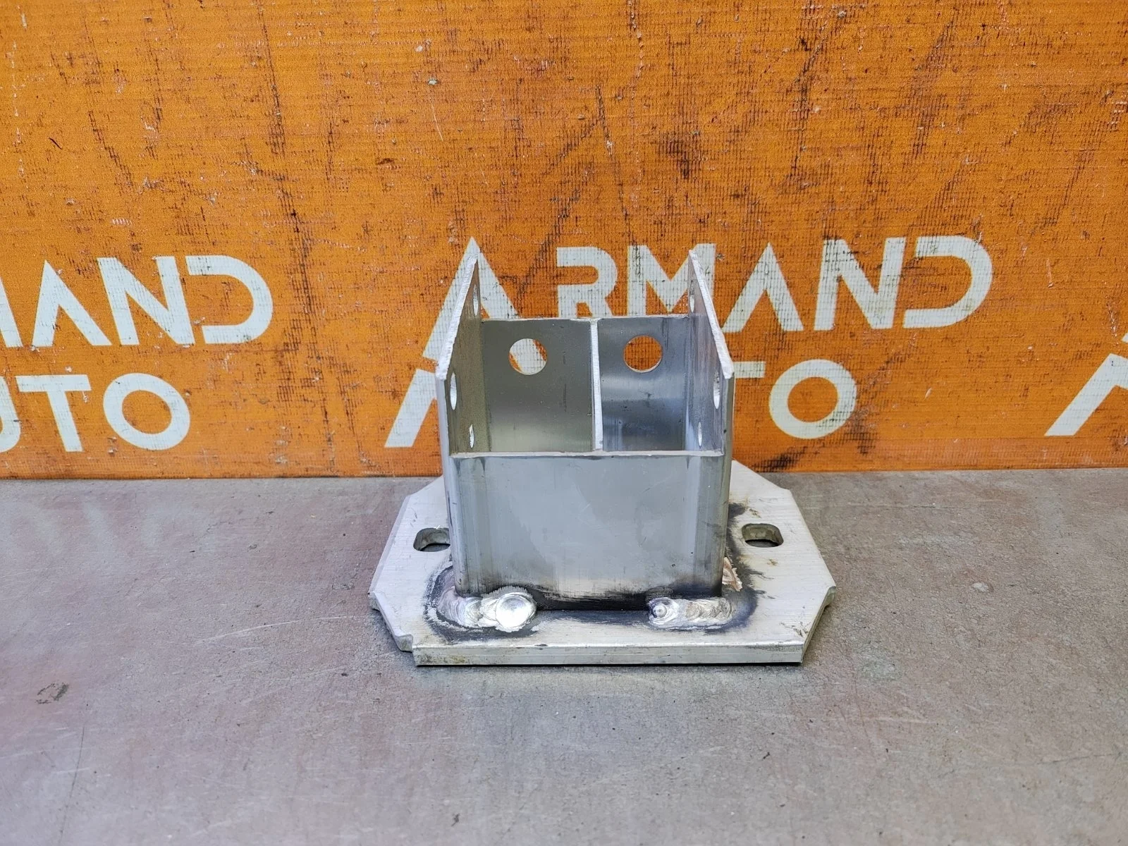 Кронштейн усилителя бампера BMW X4 2014-2018 F26