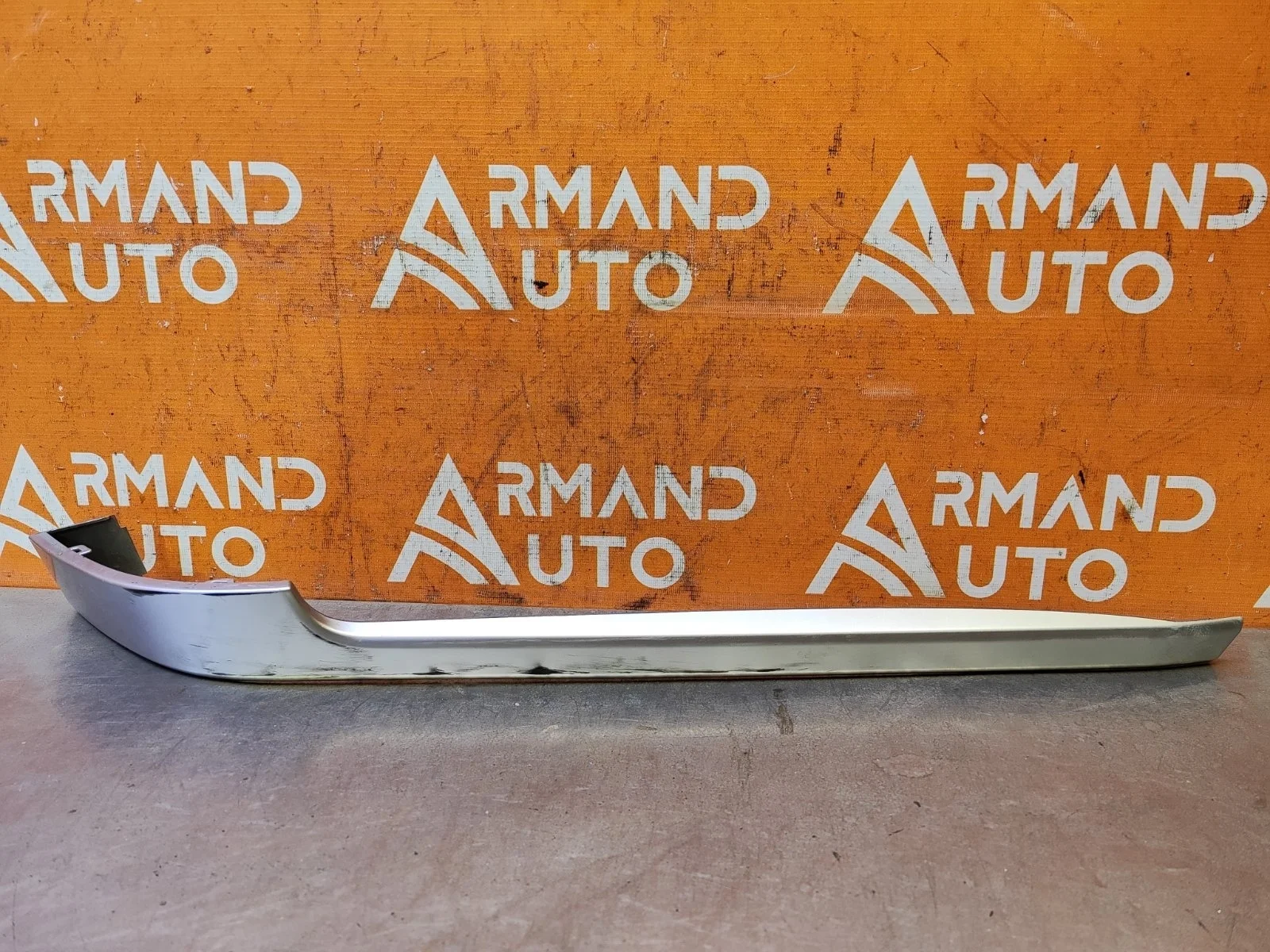 Молдинг бампера Land Rover Range 2012-2022 4 L405