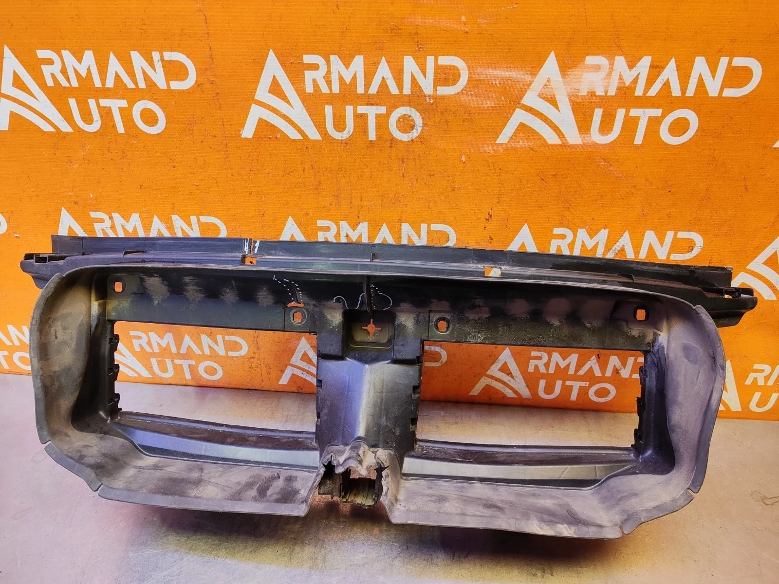 Воздуховод радиатора BMW X1 2009-2015 E84