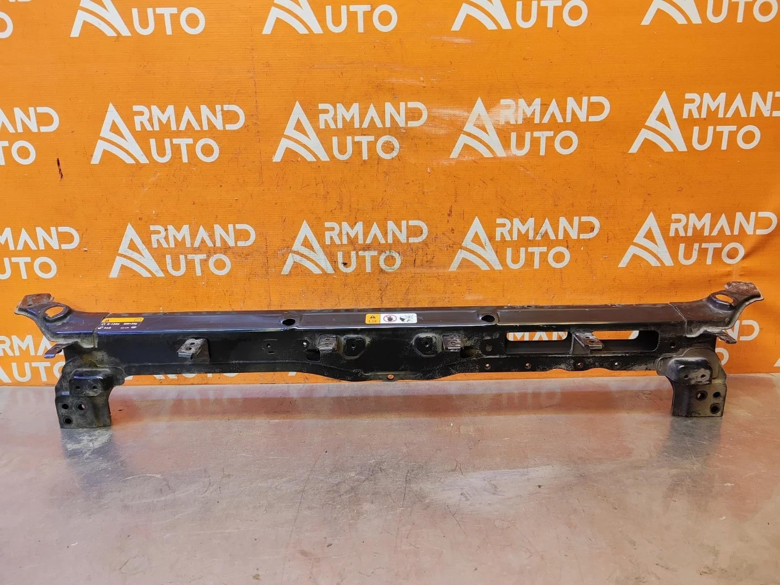 Панель передняя (суппорт радиатора) верхняя Hyundai Santa Fe 2015-2019 3 DM