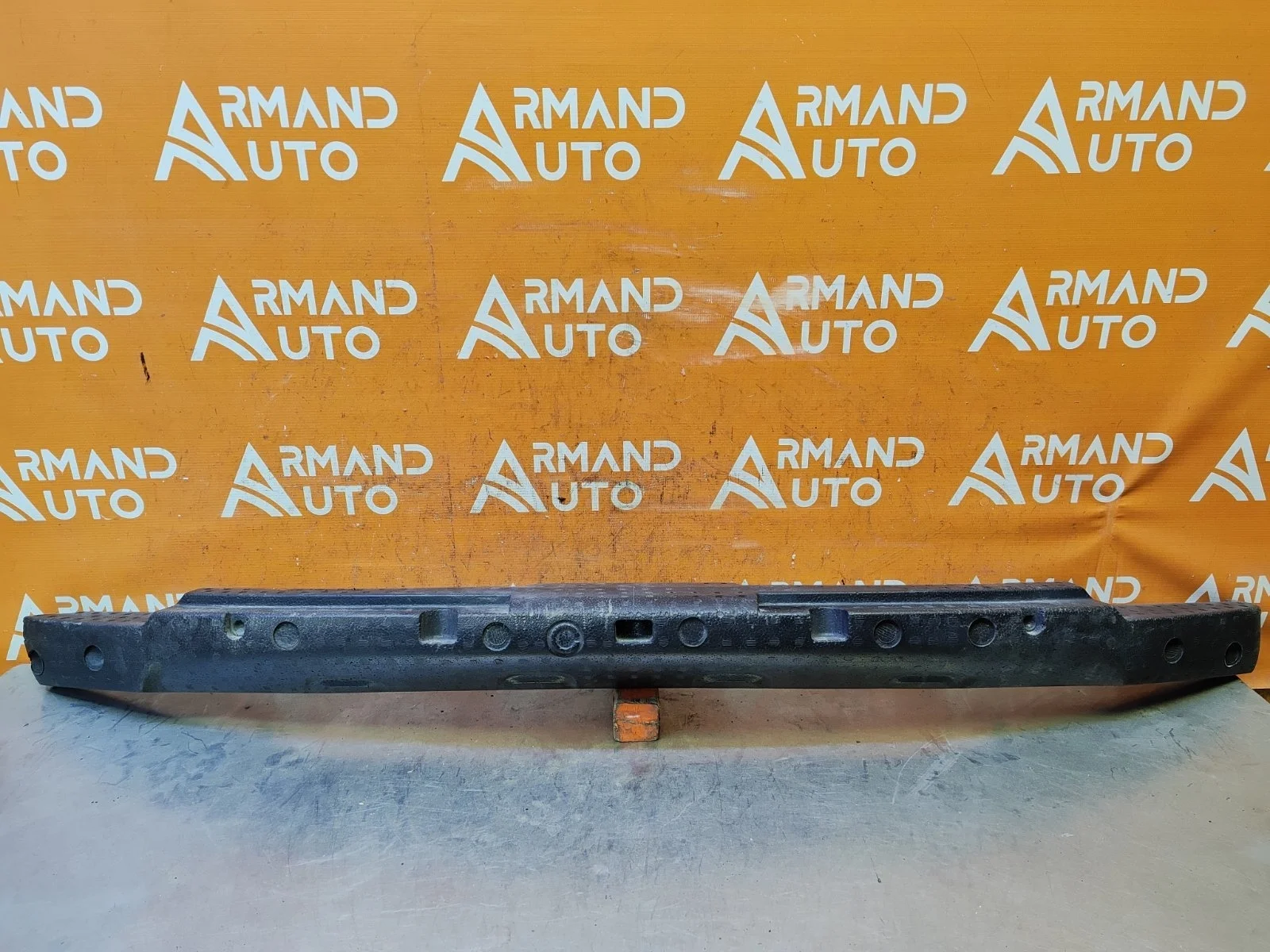 Абсорбер бампера Toyota Land Cruiser 2007-2012