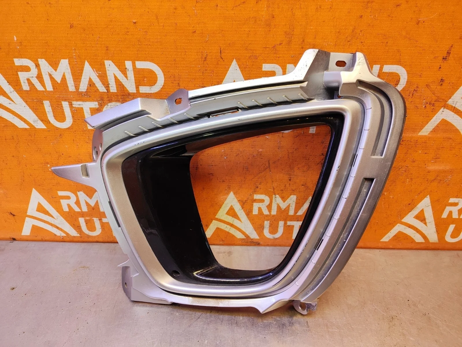 Окантовка птф Kia Sorento 2014-2017 3 Prime UM