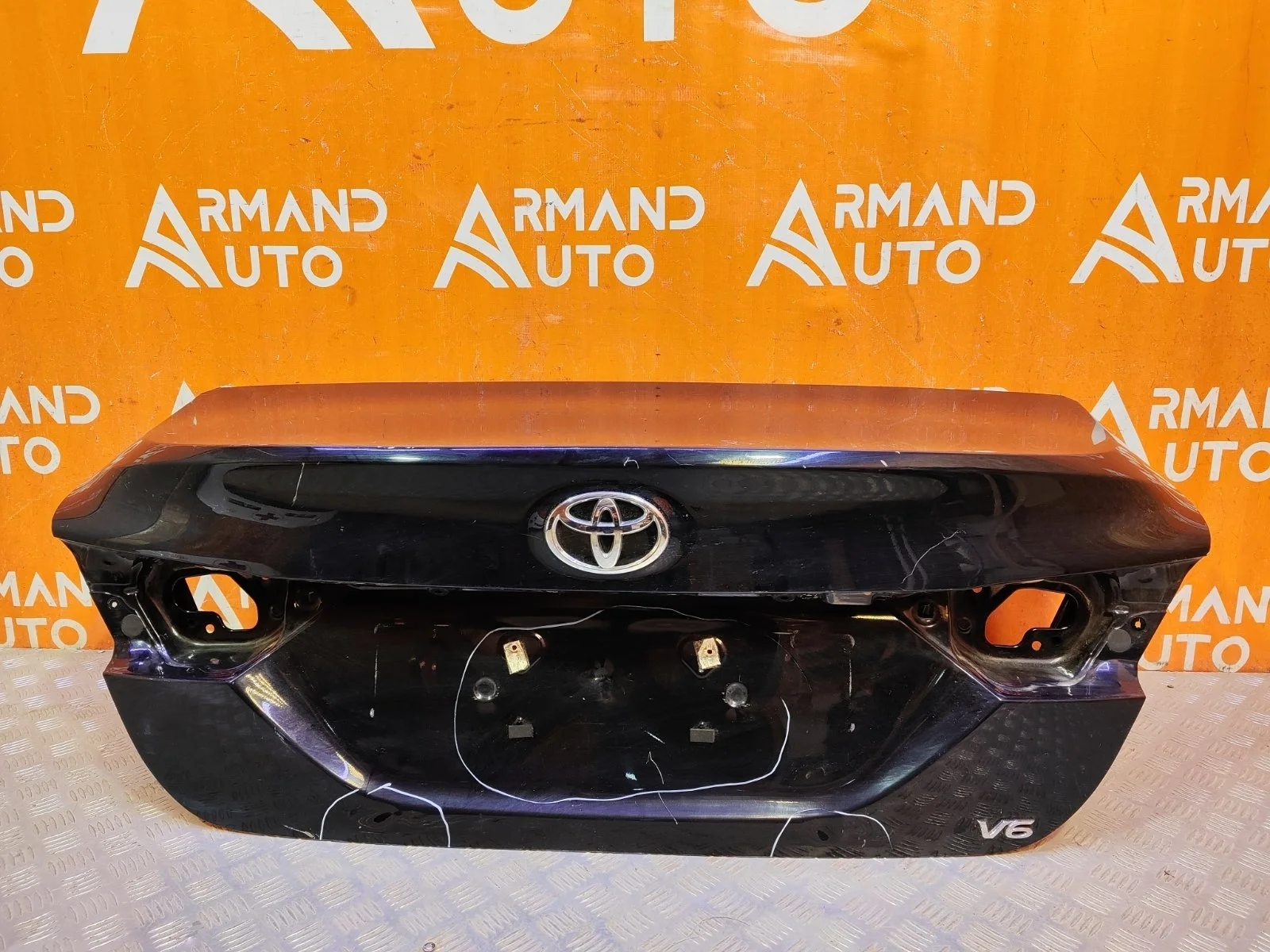Крышка багажника Toyota Camry 2017-нв 8 XV70
