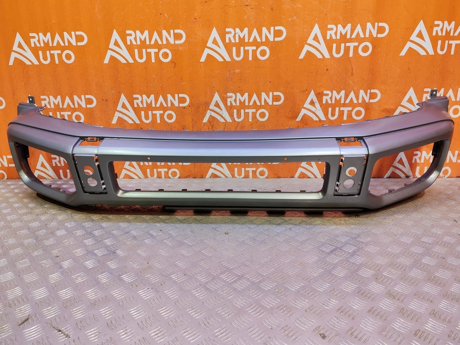 Бампер Mercedes G-Class 2018-нв W463